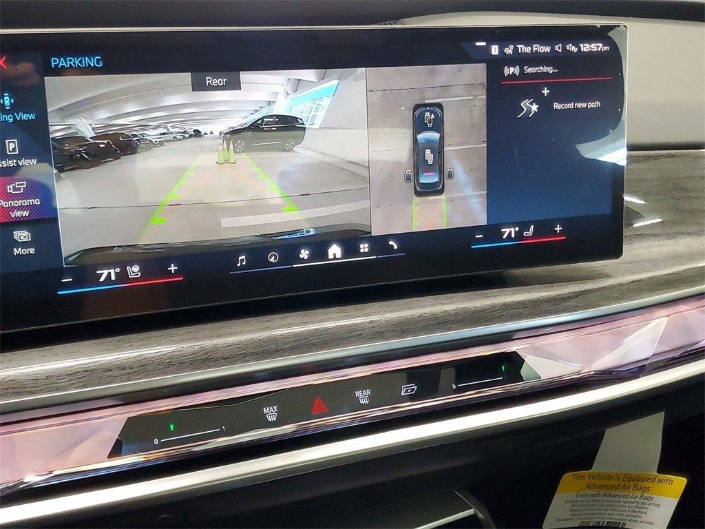 BMW I7 M70 Awd 4D Sedan - Thumbnail 18