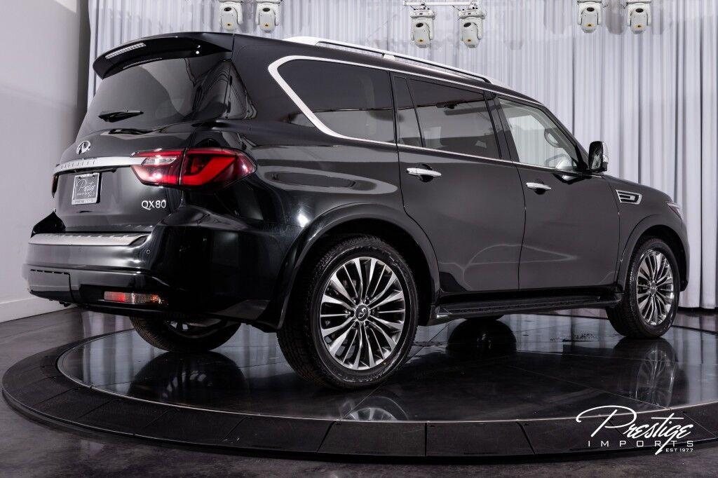 Infiniti QX80 - Thumbnail 17