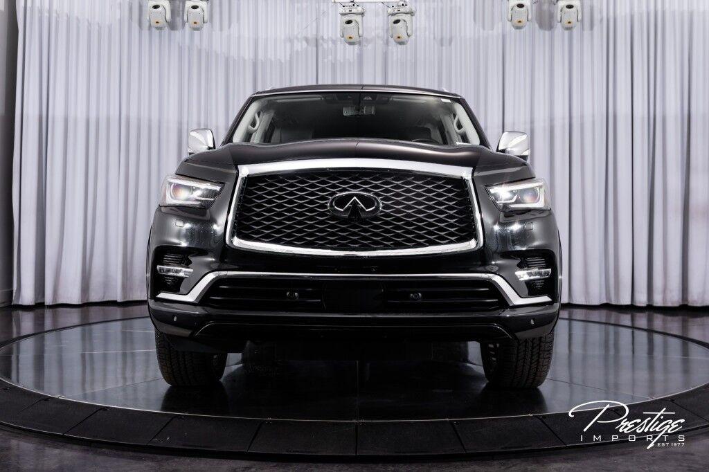 Infiniti QX80 - Thumbnail 4