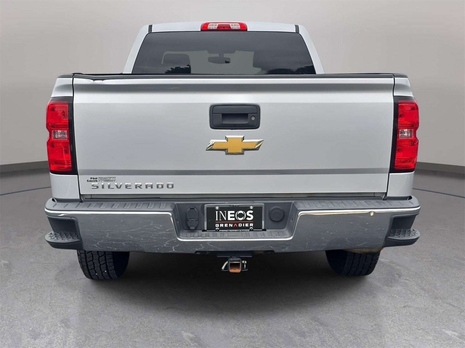 Chevrolet Silverado 1500 Ls Rwd 4D Double Cab - Thumbnail 8