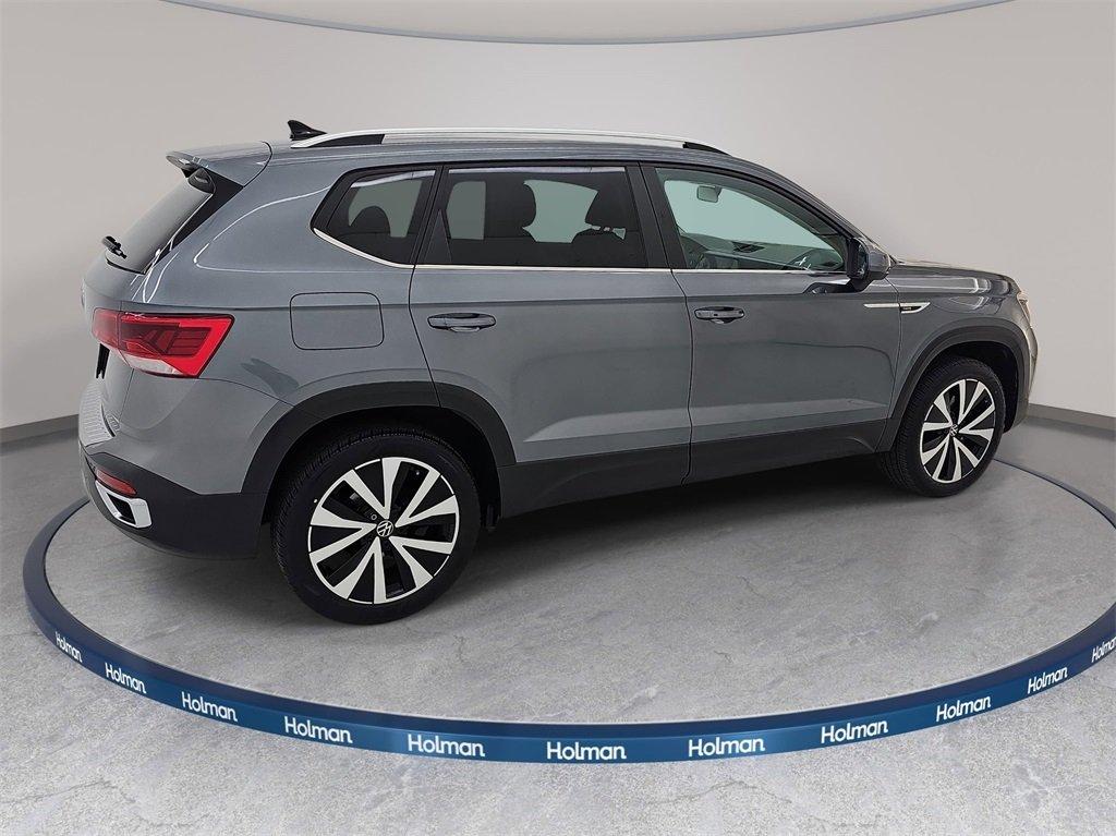 Volkswagen Taos 1.5T Se Fwd 4D Sport Utility - Thumbnail 7