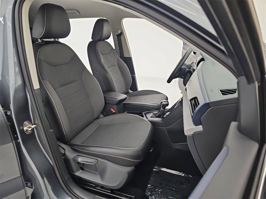 Volkswagen Taos 1.5T Se Fwd 4D Sport Utility - Thumbnail 16