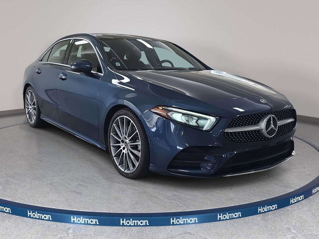 Mercedes-Benz A 220 Fwd 4D Sedan - Thumbnail 5