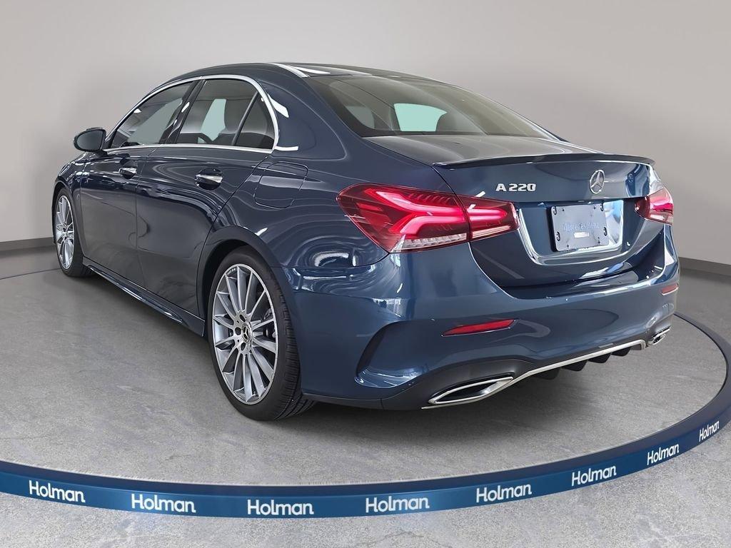 Mercedes-Benz A 220 Fwd 4D Sedan - Thumbnail 10