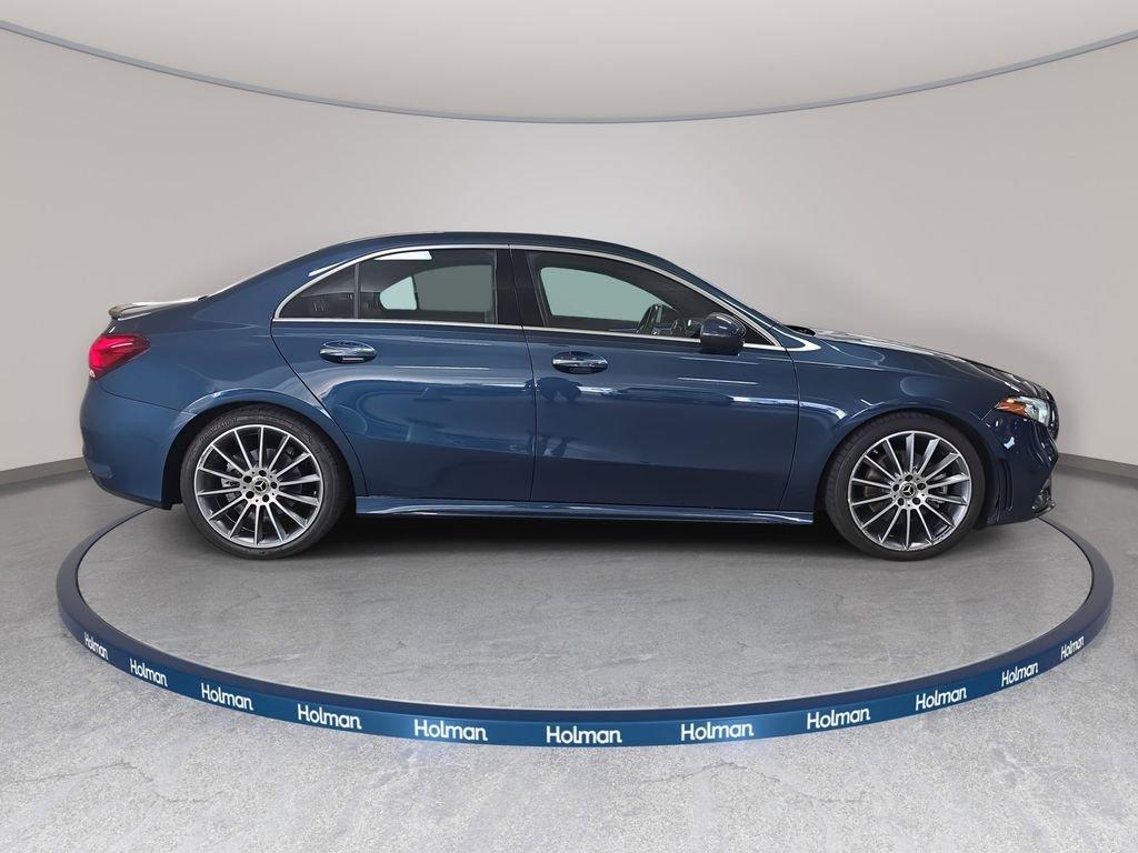 Mercedes-Benz A 220 Fwd 4D Sedan - Thumbnail 7