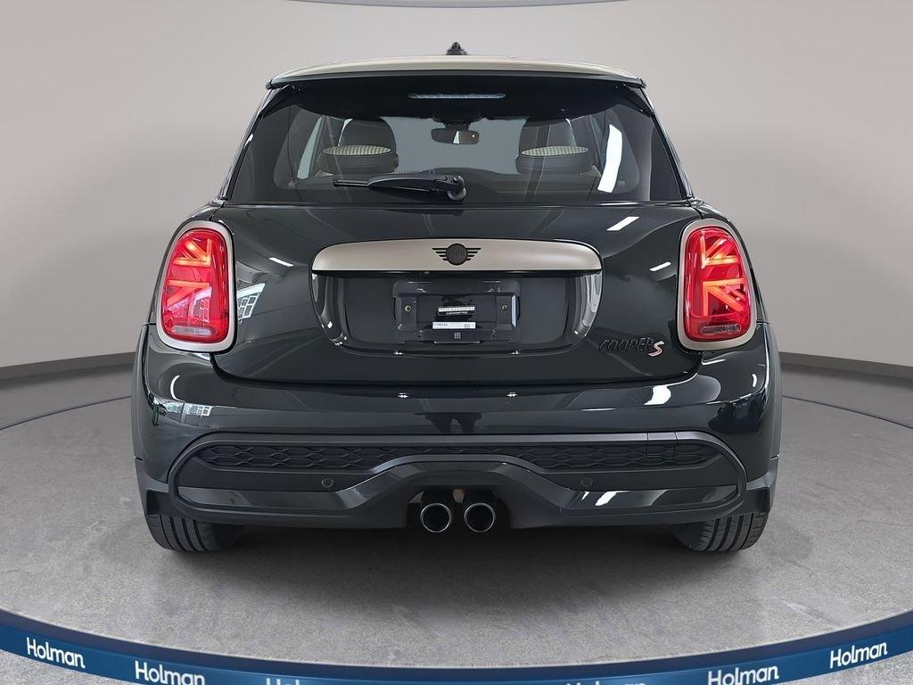 MINI Cooper S Iconic Fwd 2D Hatchback - Thumbnail 9