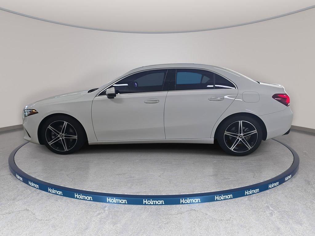 Mercedes-Benz A 220 Fwd 4D Sedan - Thumbnail 12