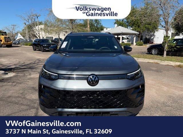 Volkswagen Tiguan Se R-Line Black Fwd Sport Utility - Thumbnail 3