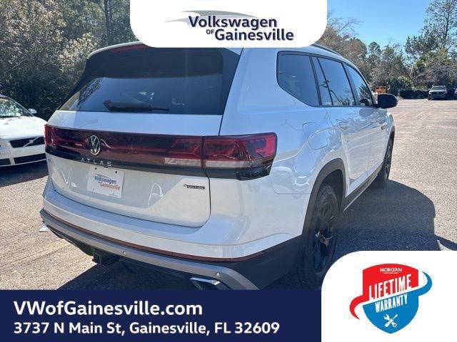 Volkswagen Atlas 2.0T Peak Edition Sel With Navigation & Awd - Thumbnail 5