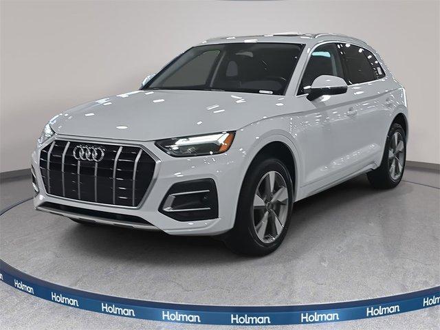 Audi Q5 40 Premium Plus Quattro 4D Sport Utility - View 1