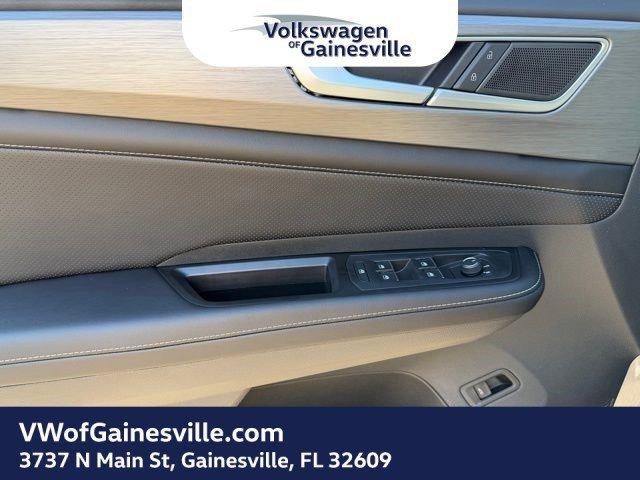 Volkswagen Atlas Cross Sport 2.0T Se W/Technology Fwd Sport Utility - Thumbnail 13