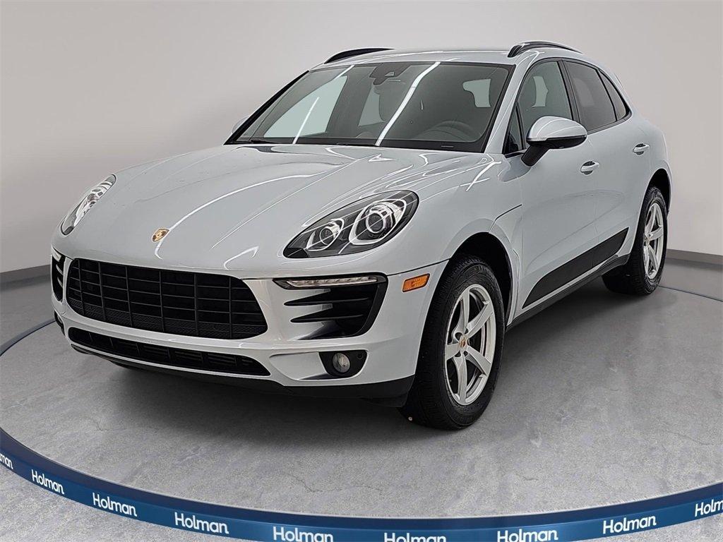 Porsche Macan Awd 4D Sport Utility - Thumbnail 2