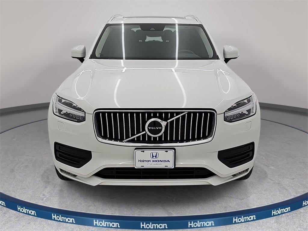 Volvo Xc90 T5 Momentum Awd 4D Sport Utility - Thumbnail 3