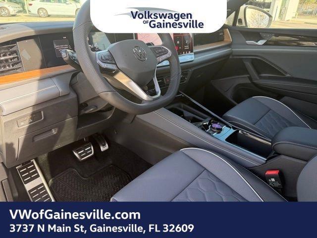 Volkswagen Tiguan Sel R-Line Turbo With Navigation & Awd - Thumbnail 15