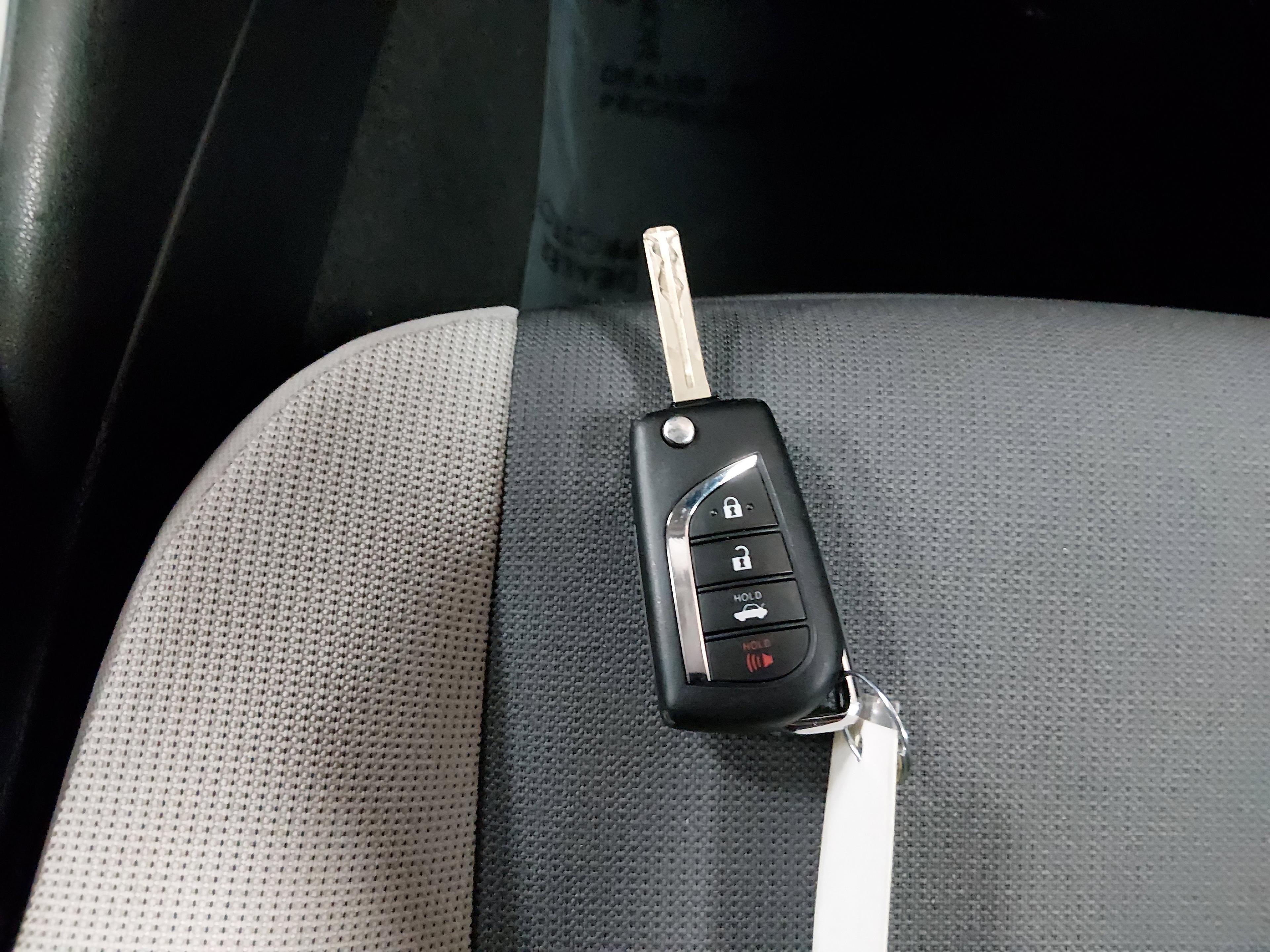 Toyota Corolla Le Cvt - Thumbnail 15