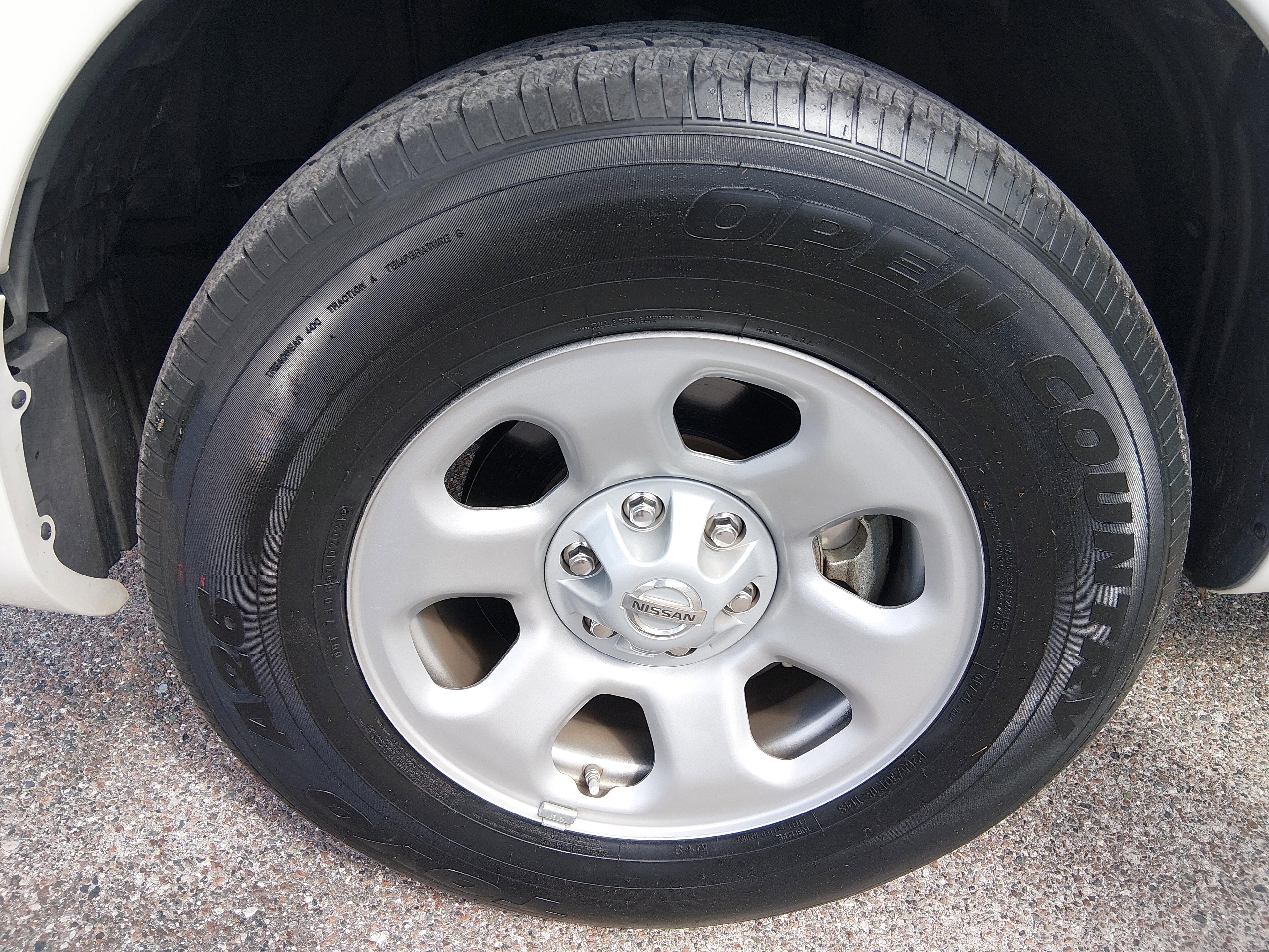 Nissan Titan 4X2 King Cab S - Thumbnail 10