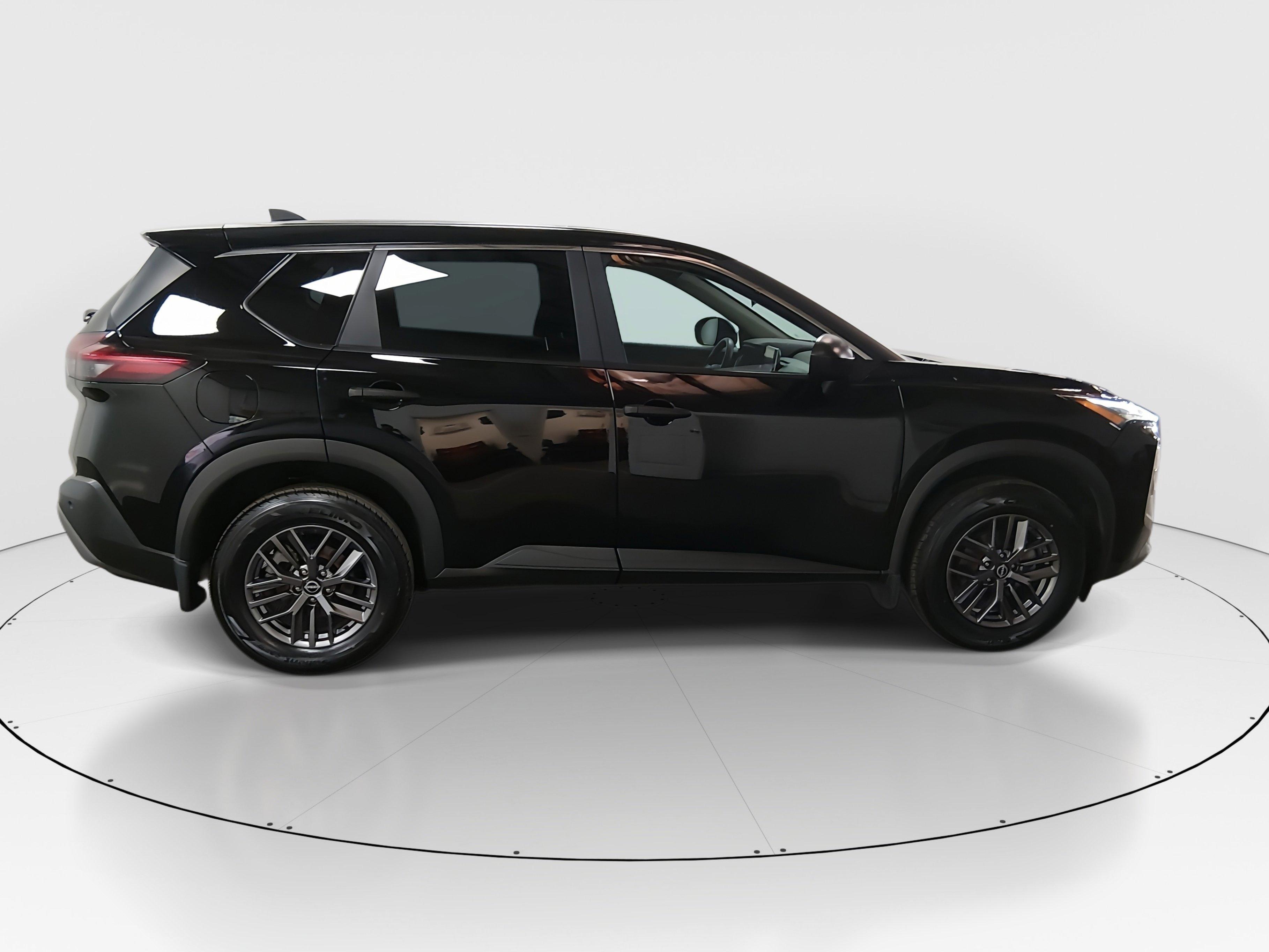 Nissan Rogue Awd S - Thumbnail 8