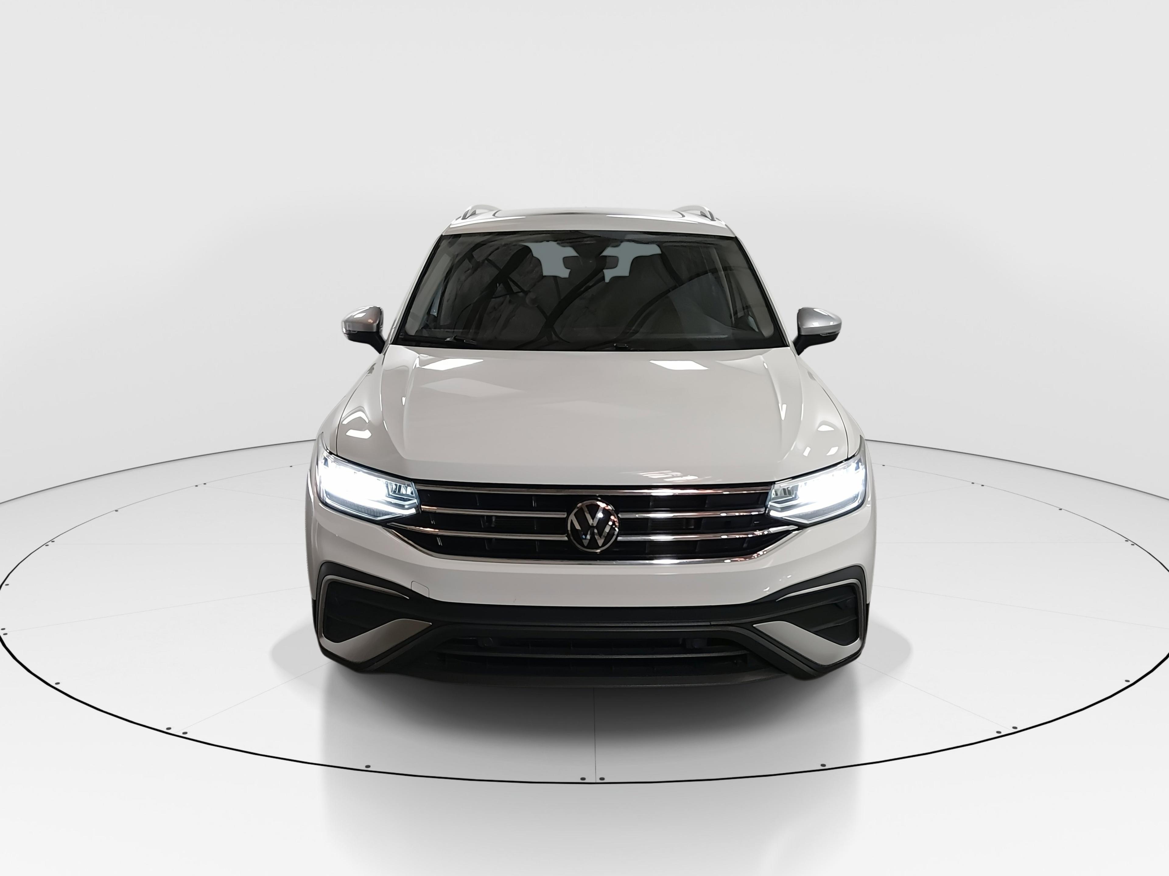 Volkswagen Tiguan 2.0T Wolfsburg Edition Fwd - Thumbnail 2