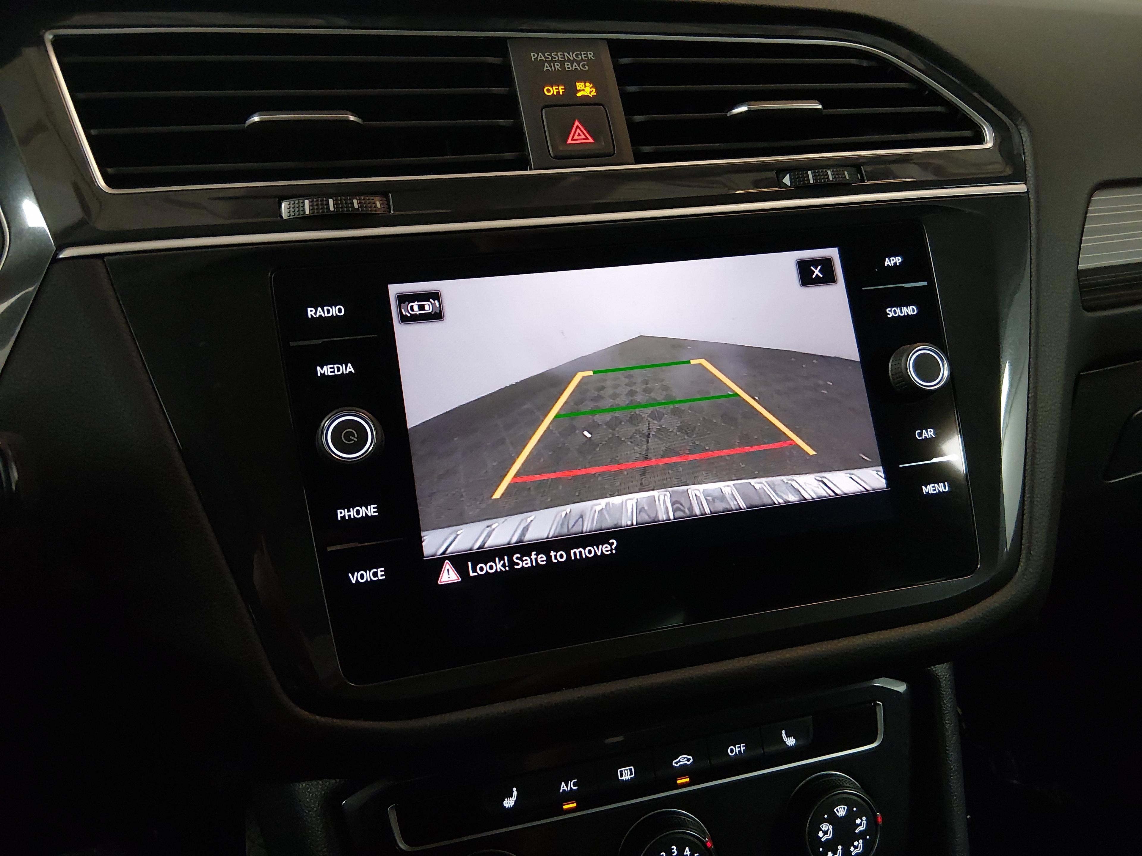 Volkswagen Tiguan 2.0T Wolfsburg Edition Fwd - Thumbnail 16