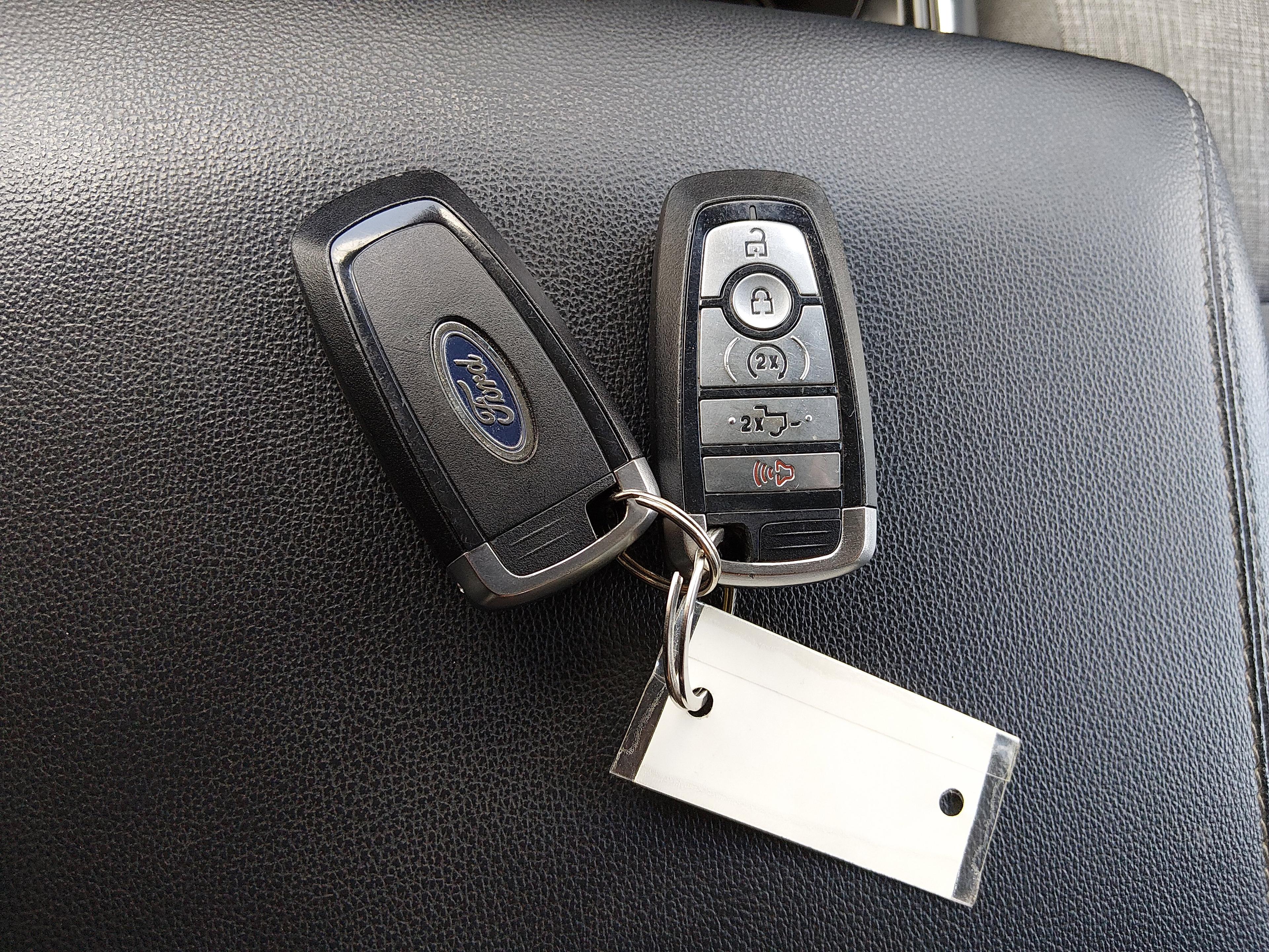 Ford F-150 Xlt 4Wd Supercrew 5.5' Box - Thumbnail 15