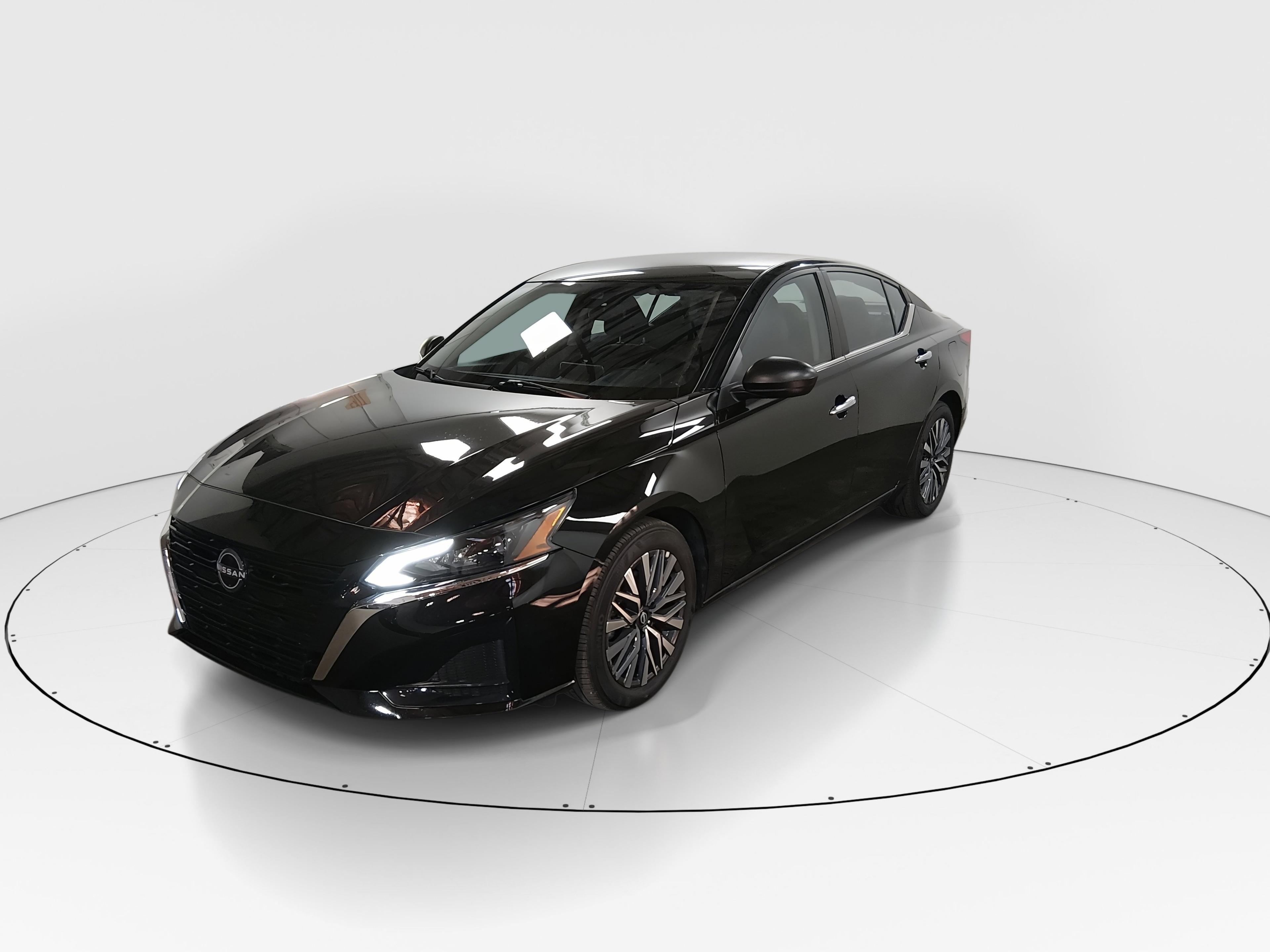 Nissan Altima Sv Fwd - Thumbnail 3