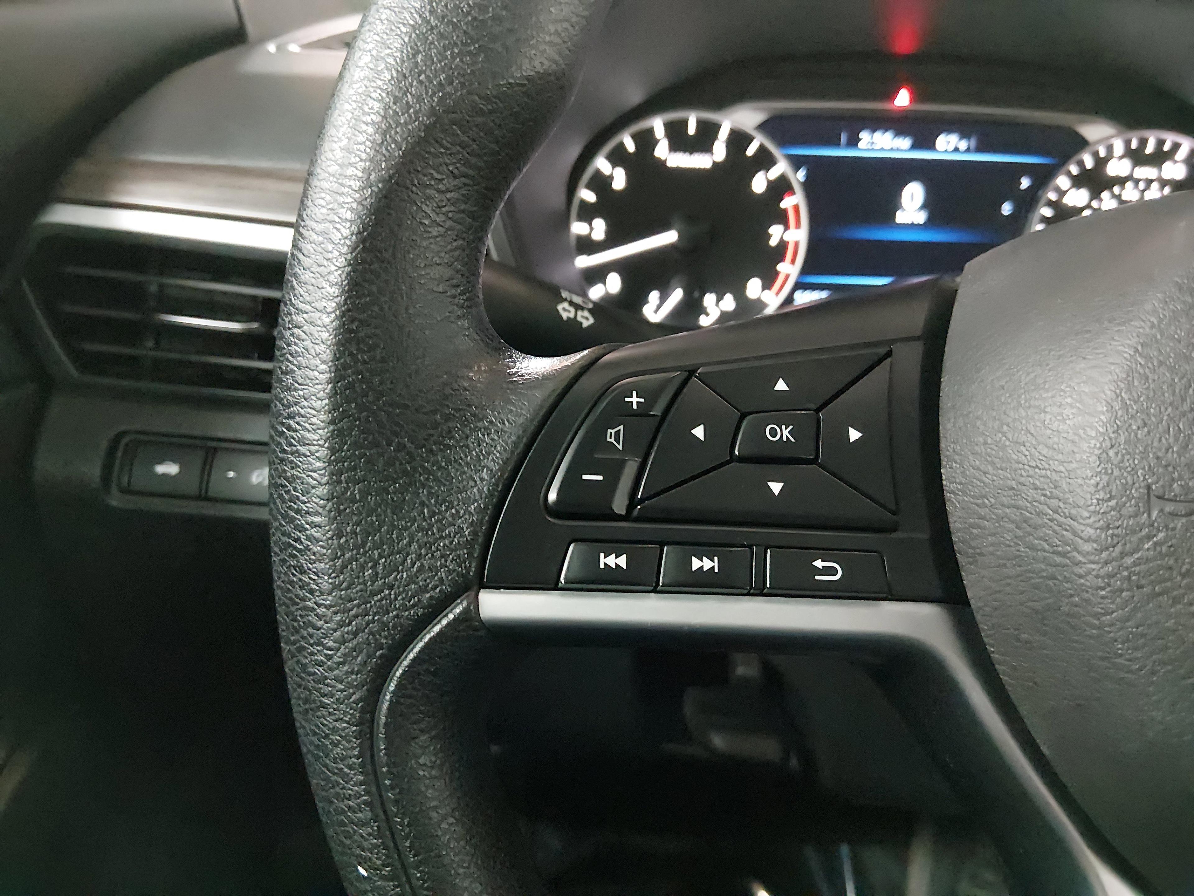 Nissan Altima 2.5 Sv Sedan - Thumbnail 12