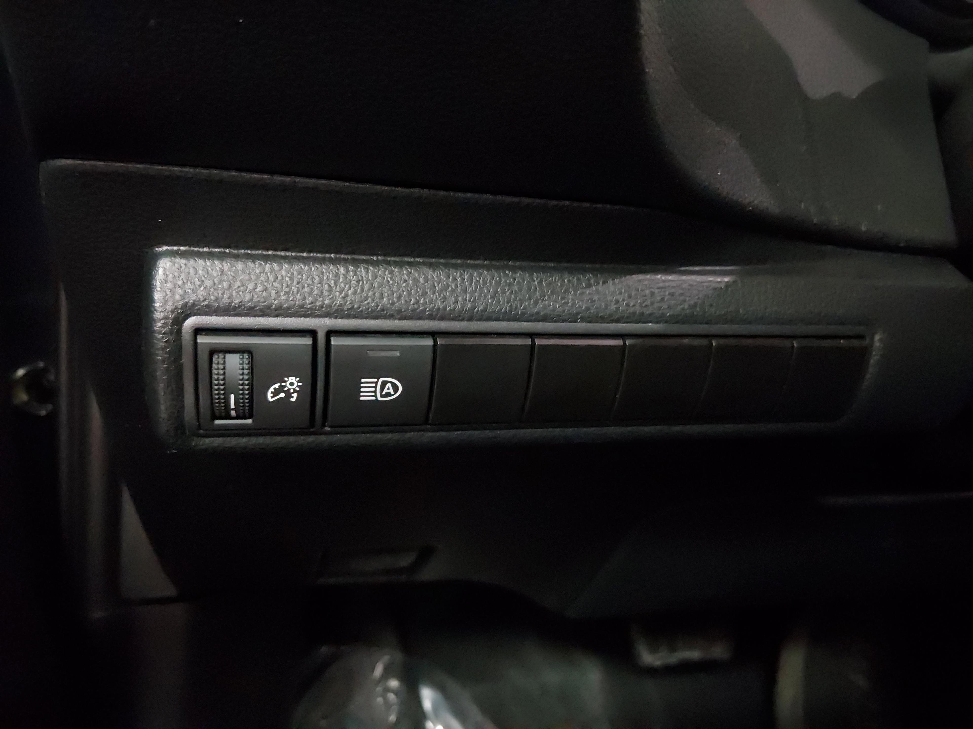 Toyota Corolla Le Cvt - Thumbnail 13