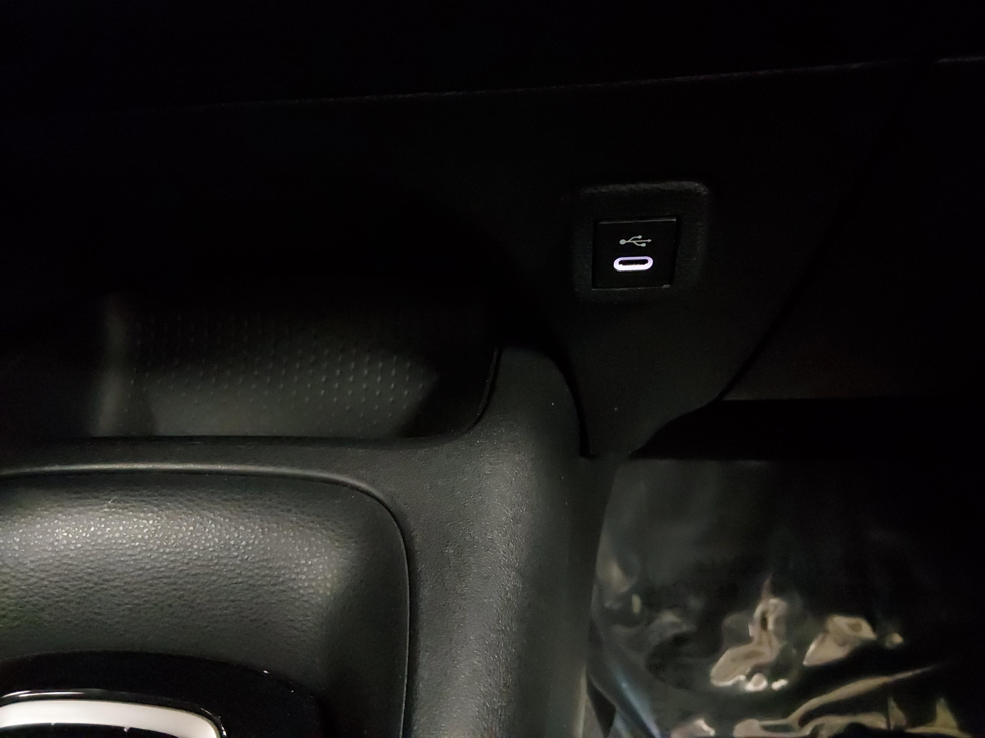 Toyota Corolla Le Cvt - Thumbnail 18