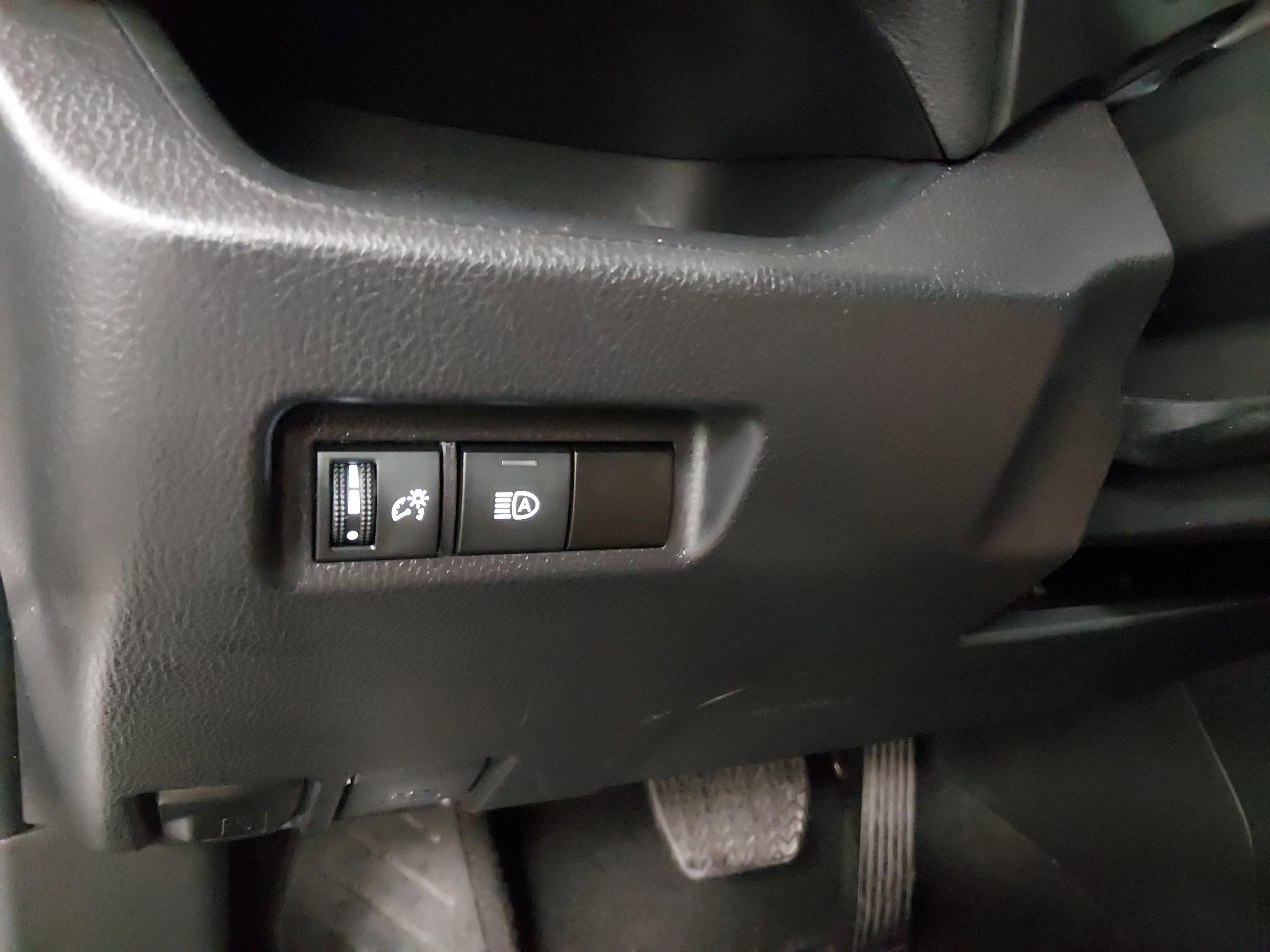 Toyota Rav4 Xle Fwd - Thumbnail 13