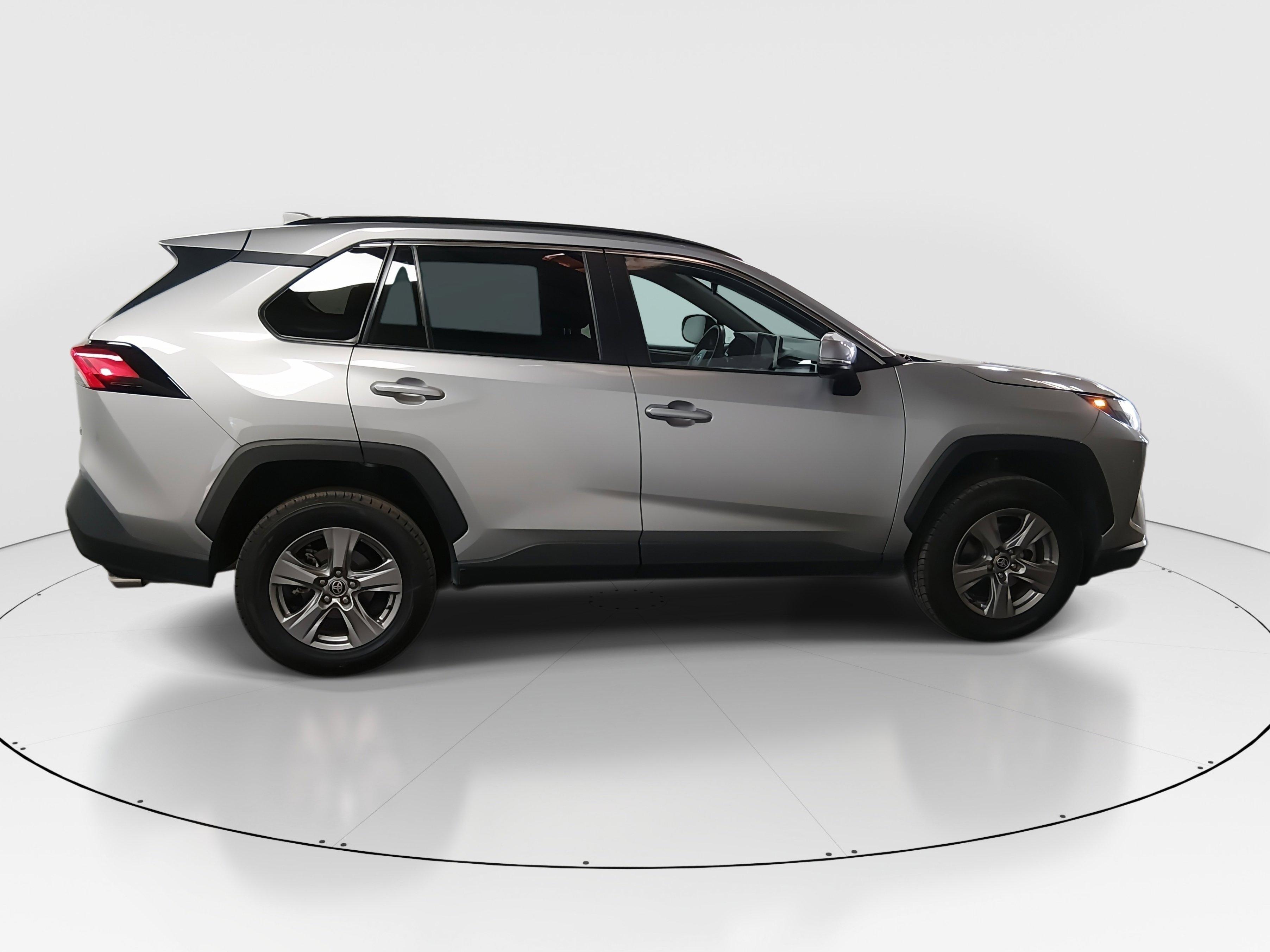 Toyota Rav4 Xle Fwd - Thumbnail 8