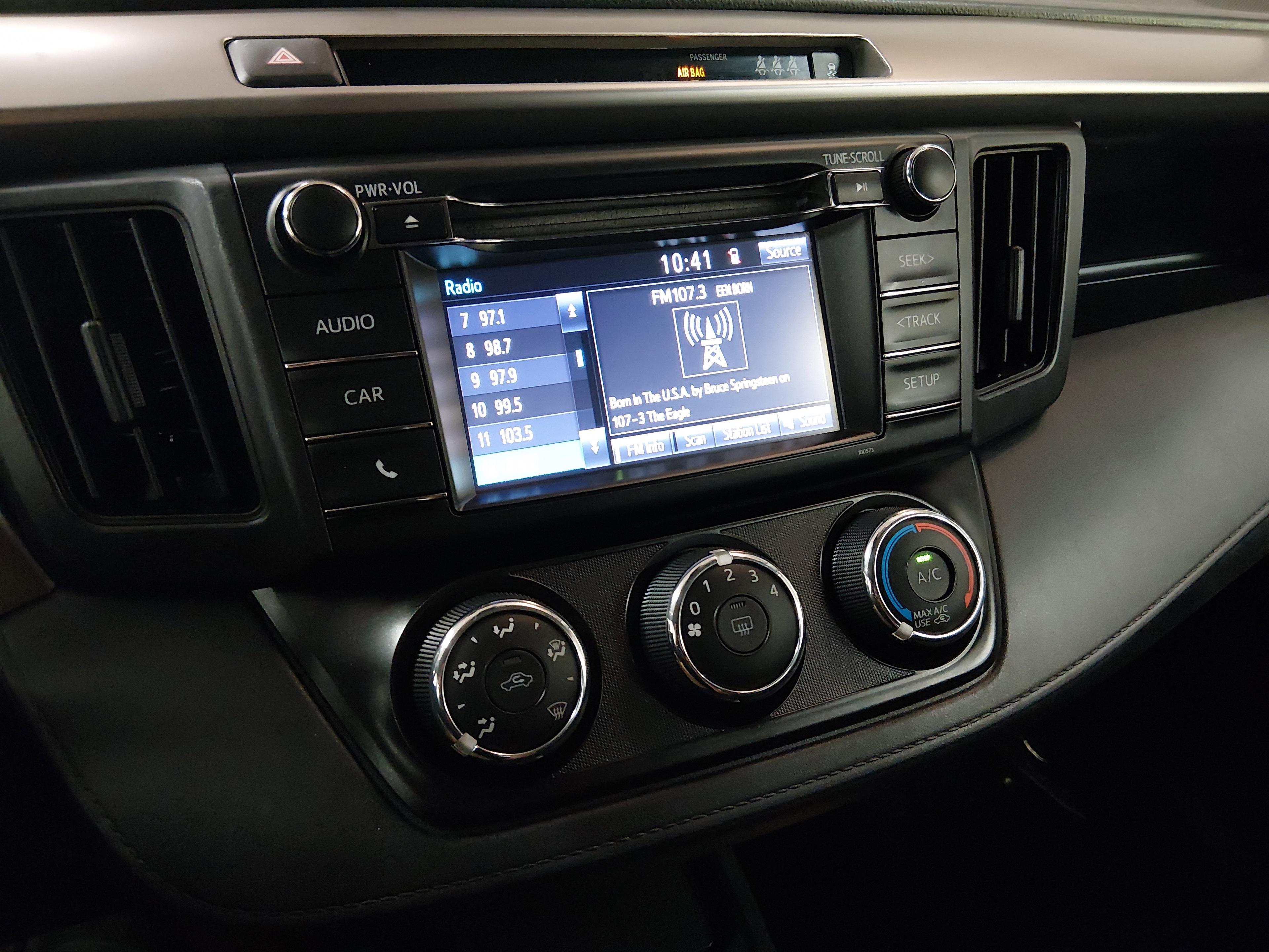 Toyota Rav4 Le Awd - Thumbnail 18