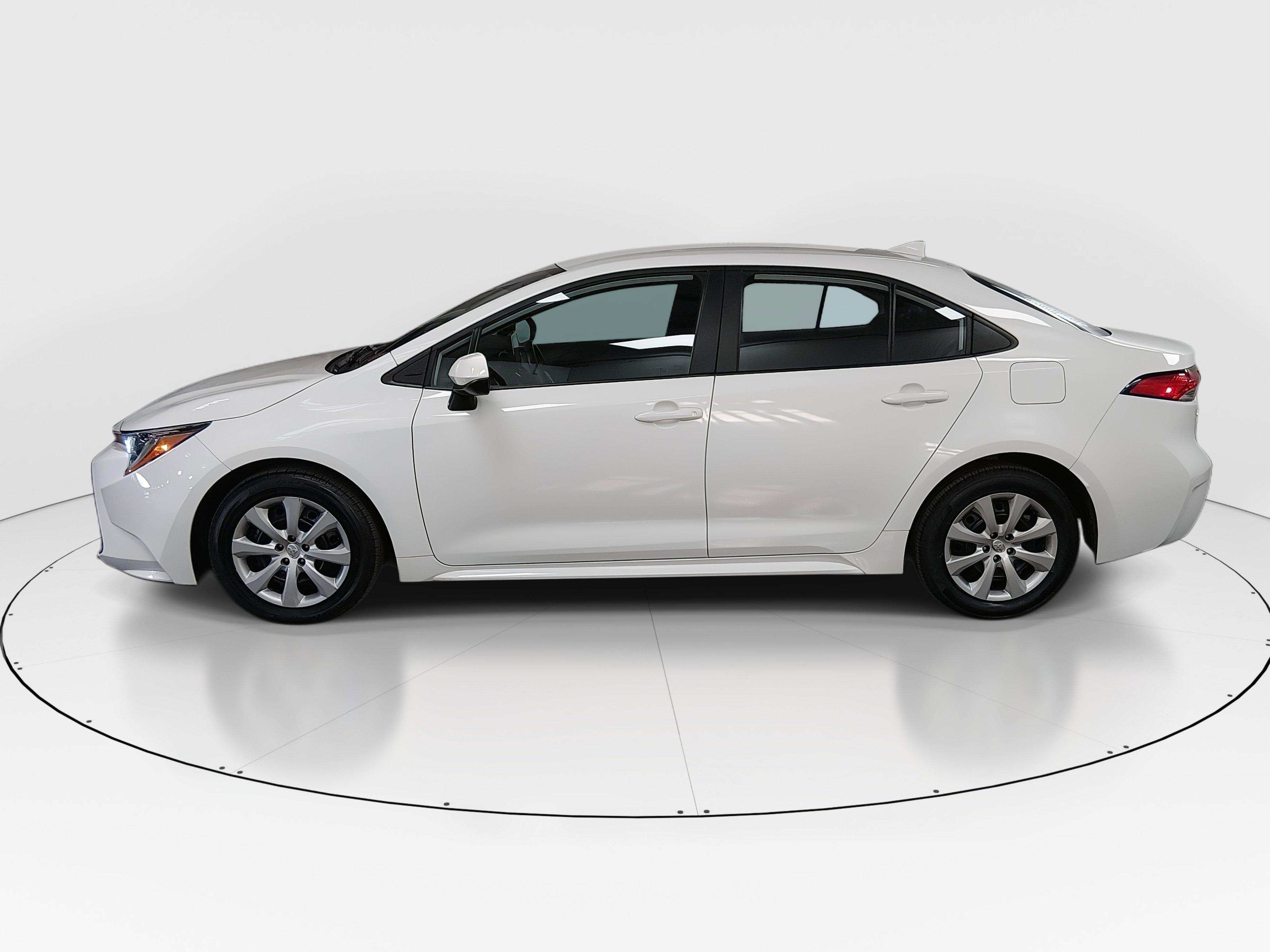 Toyota Corolla Le Cvt - Thumbnail 4