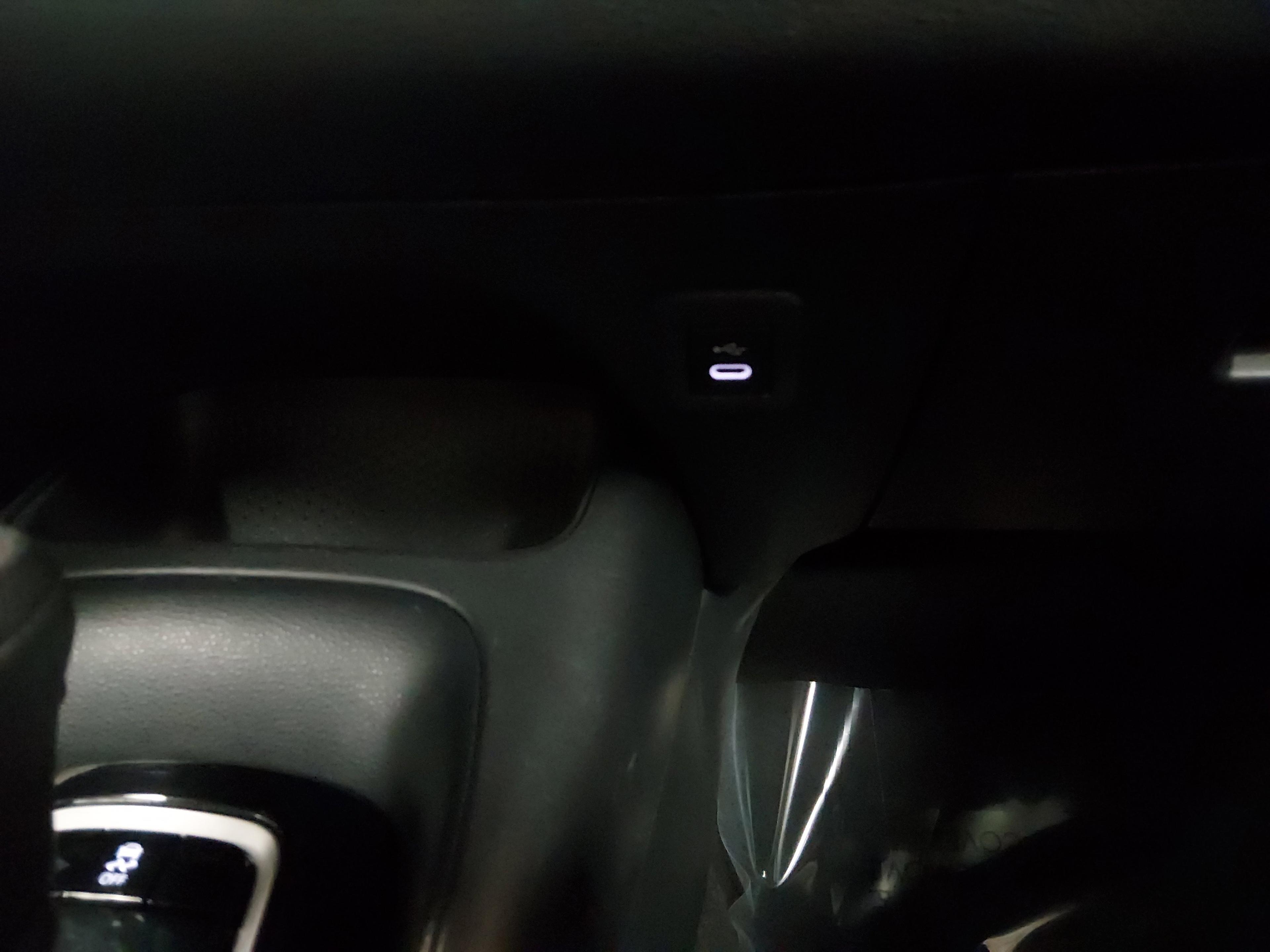 Toyota Corolla Le Cvt - Thumbnail 18