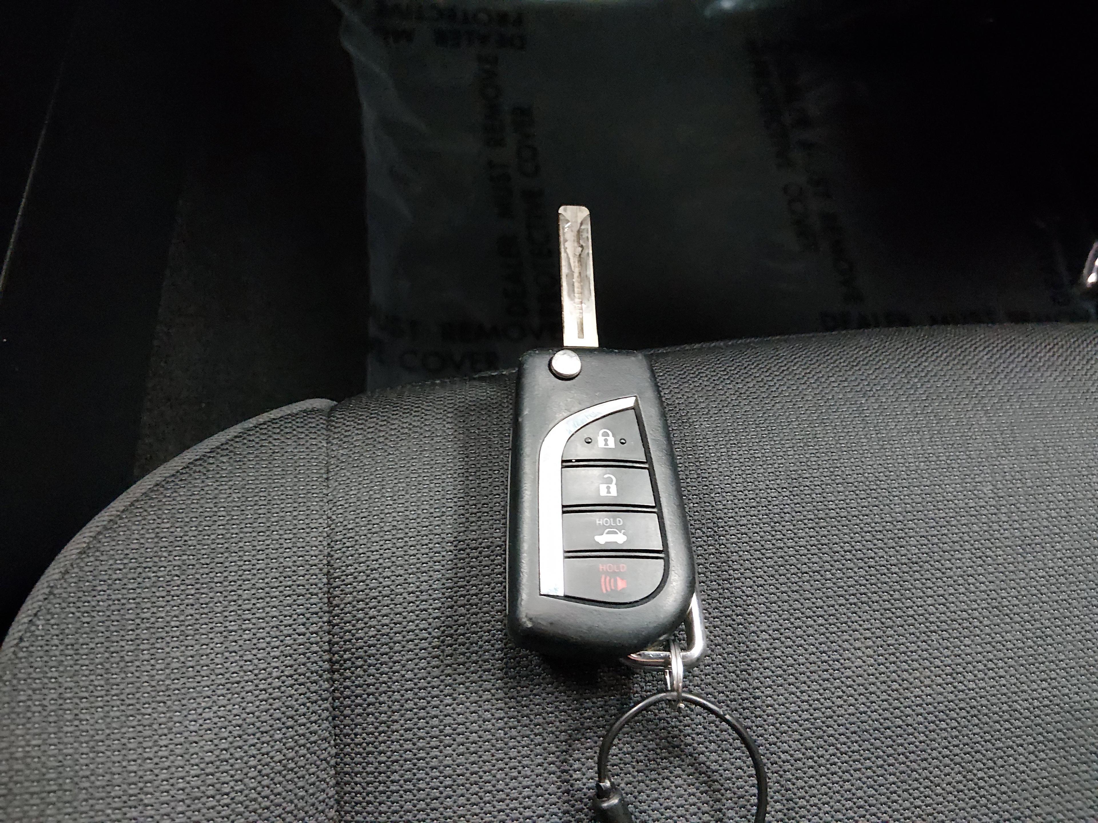 Toyota Corolla Le Cvt - Thumbnail 15