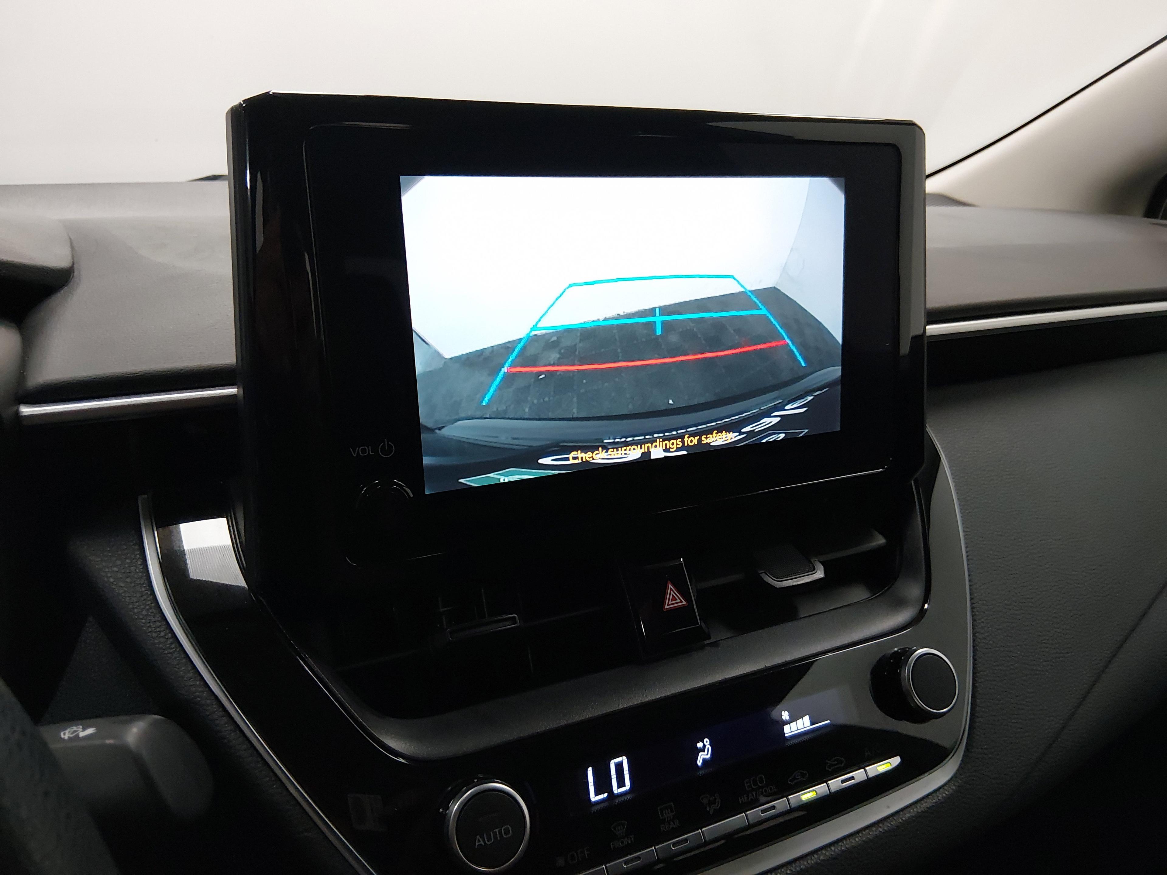 Toyota Corolla Le Cvt - Thumbnail 16