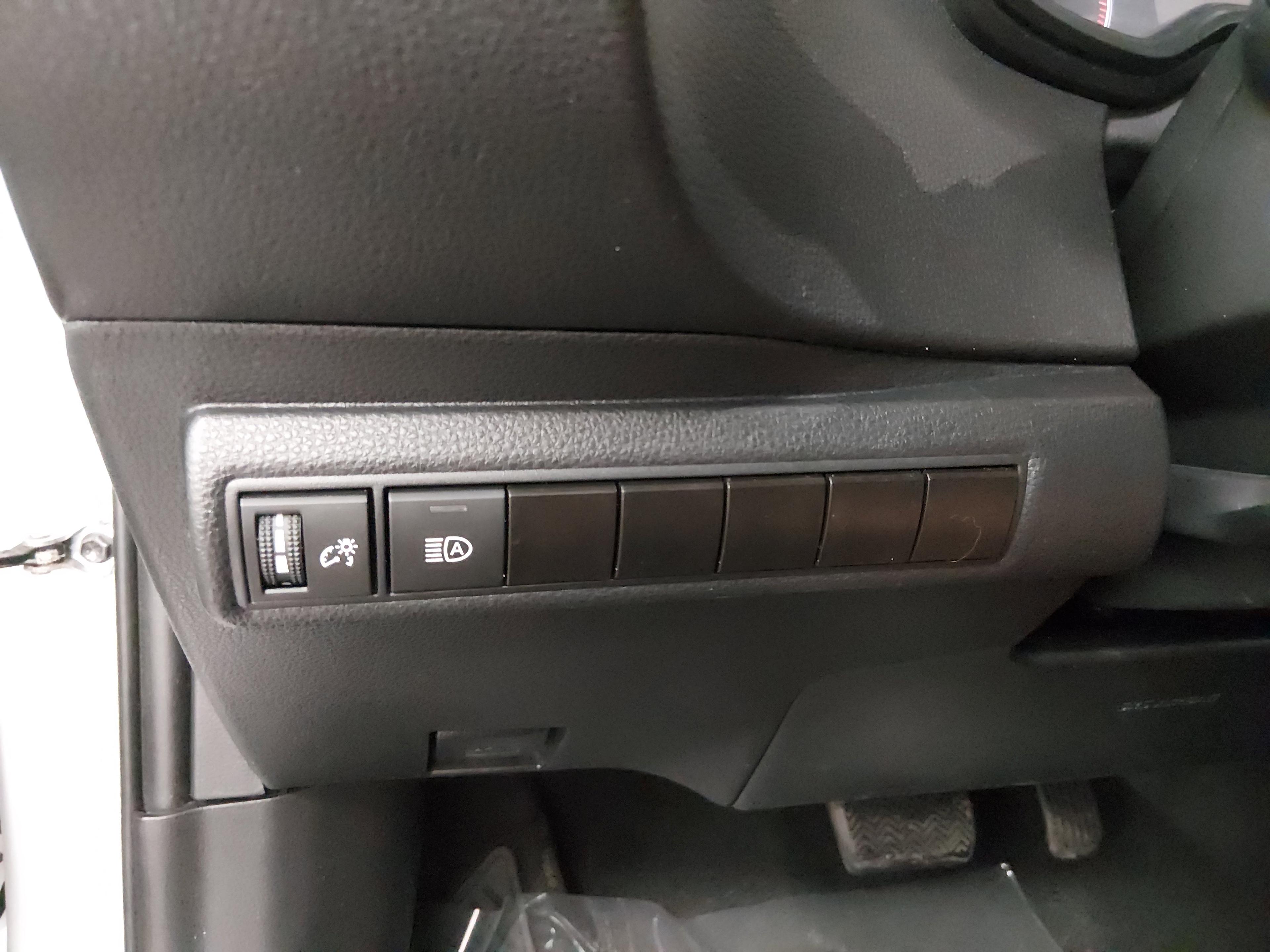 Toyota Corolla Le Cvt - Thumbnail 13