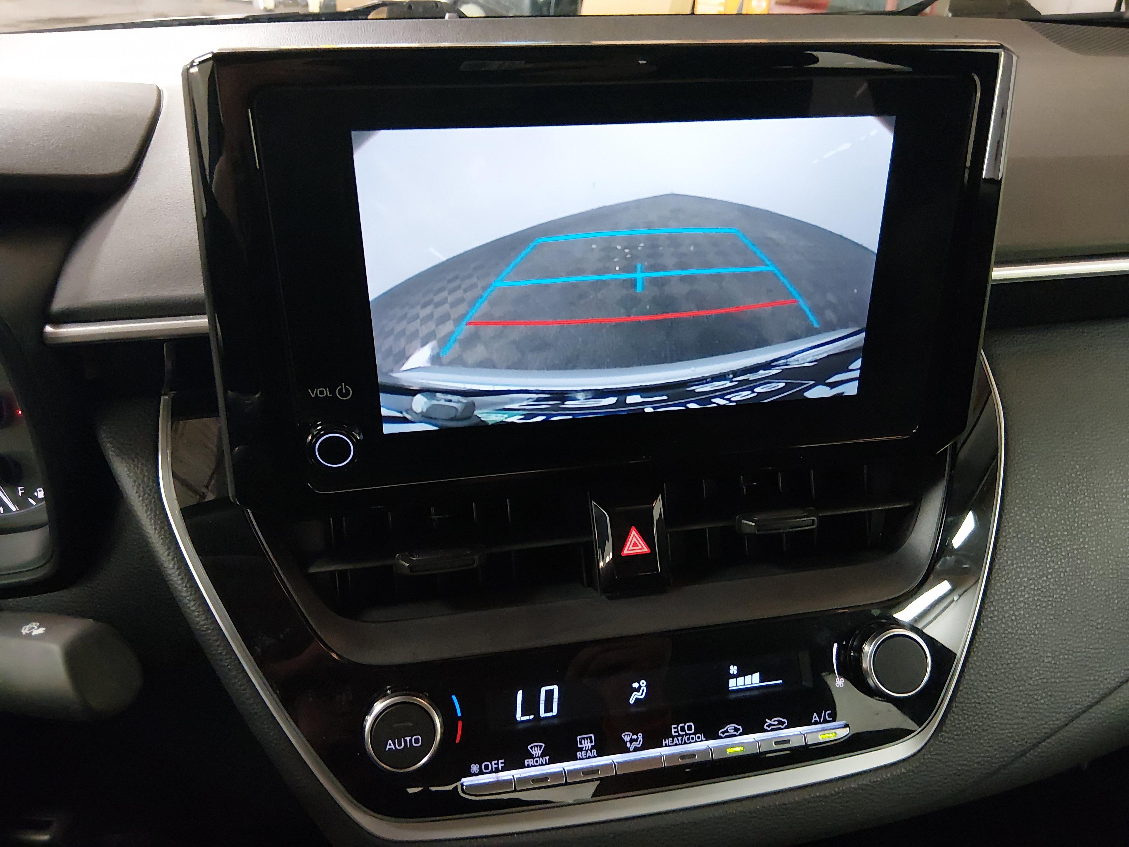 Toyota Corolla Le Cvt - Thumbnail 16