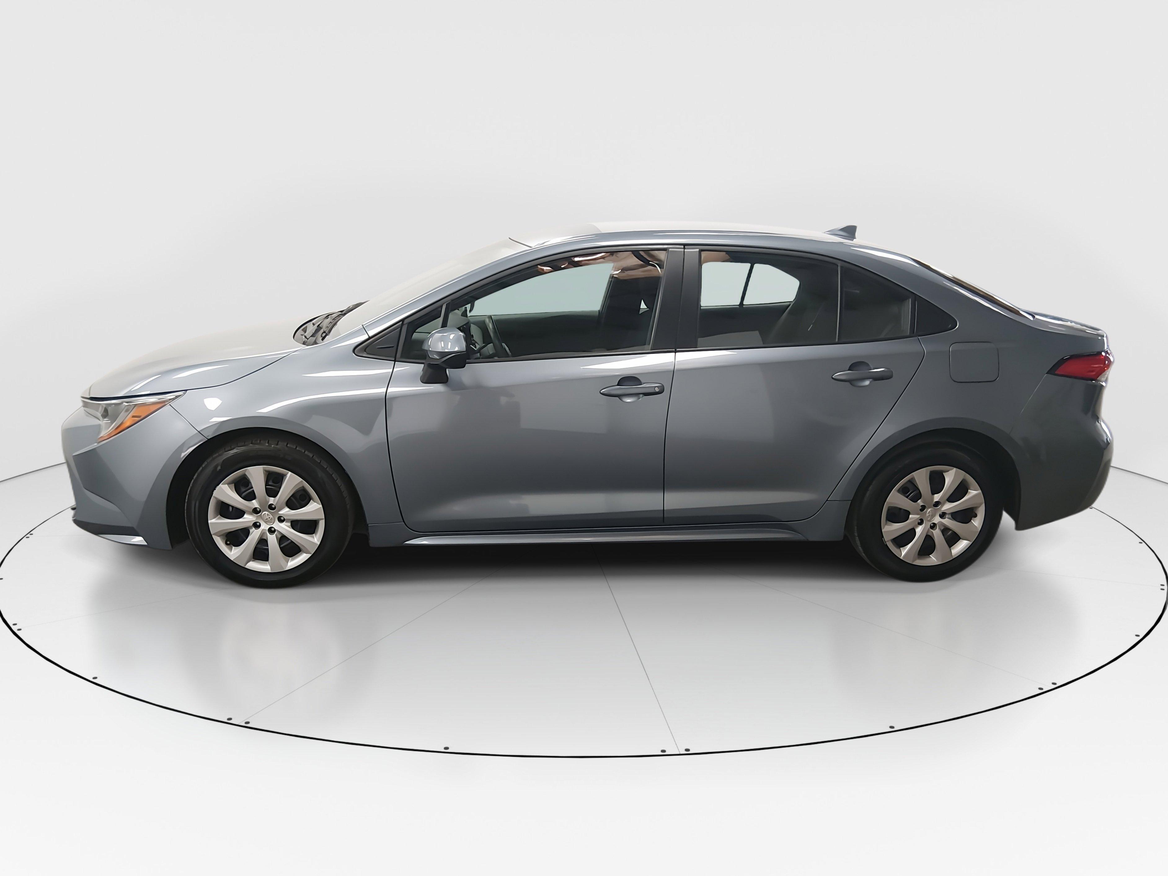 Toyota Corolla Le Cvt - Thumbnail 4