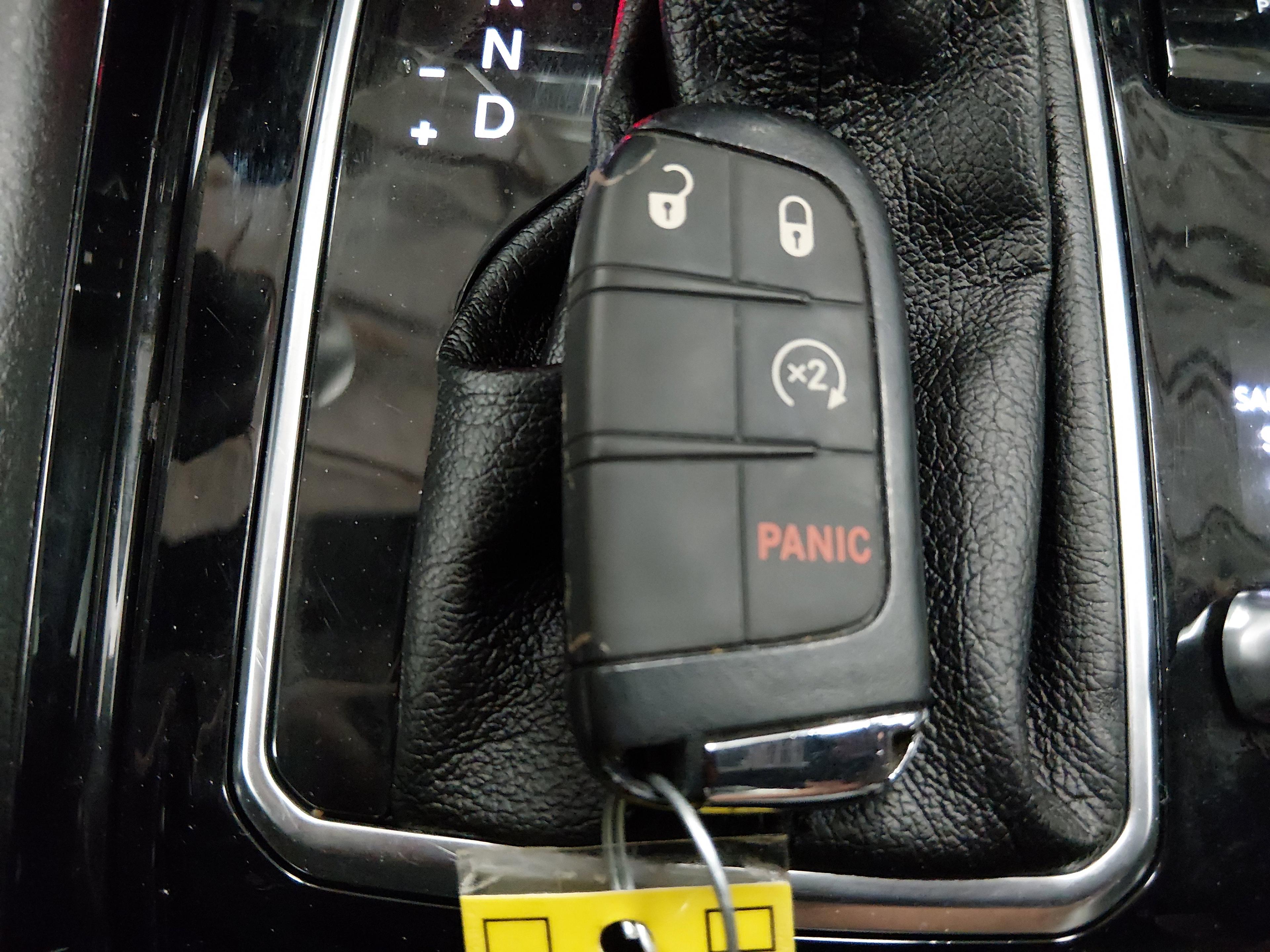 Jeep Compass Limited 4X4 - Thumbnail 15