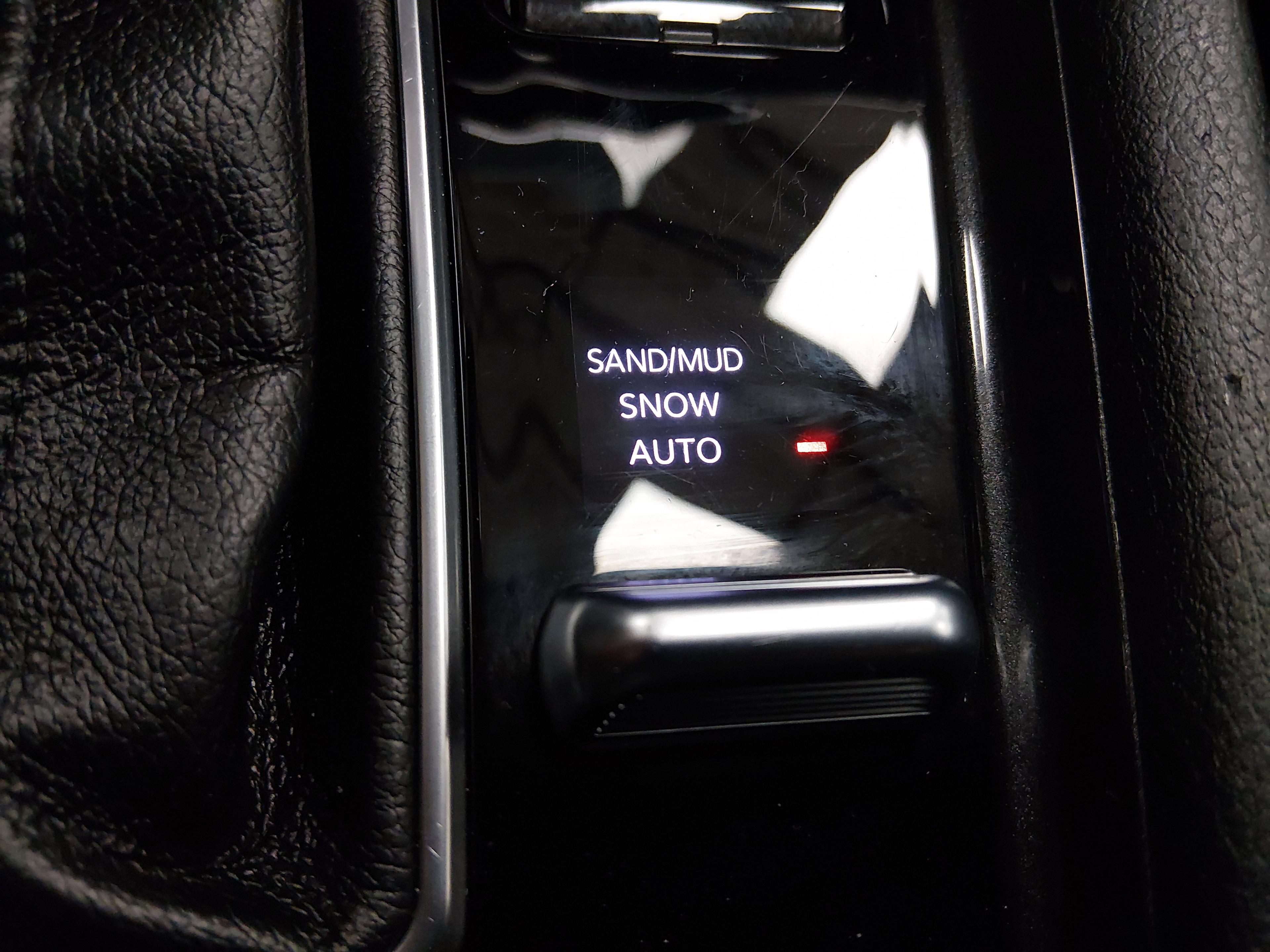 Jeep Compass Latitude 4X4 - Thumbnail 17