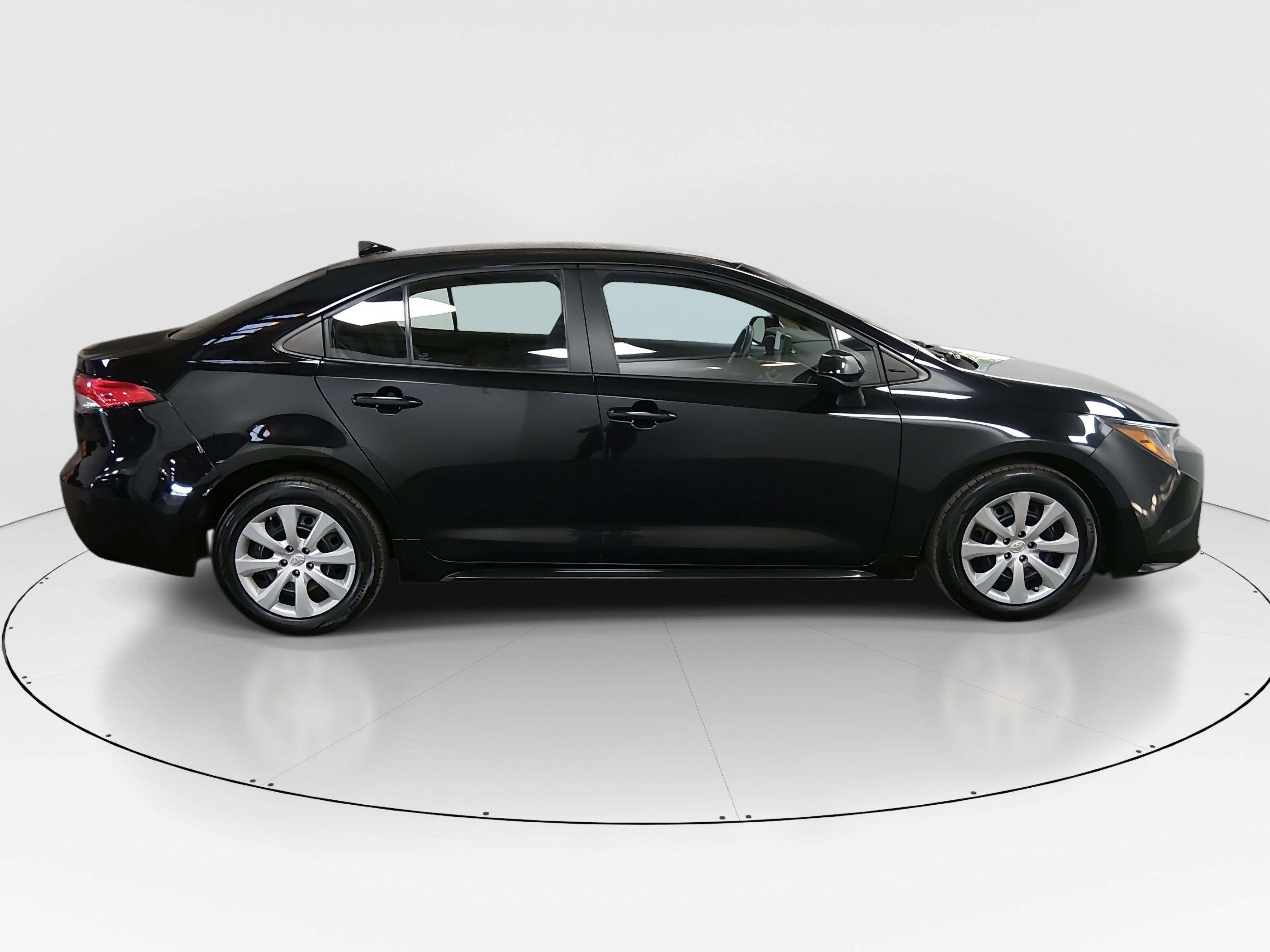 Toyota Corolla Le Cvt - Thumbnail 8