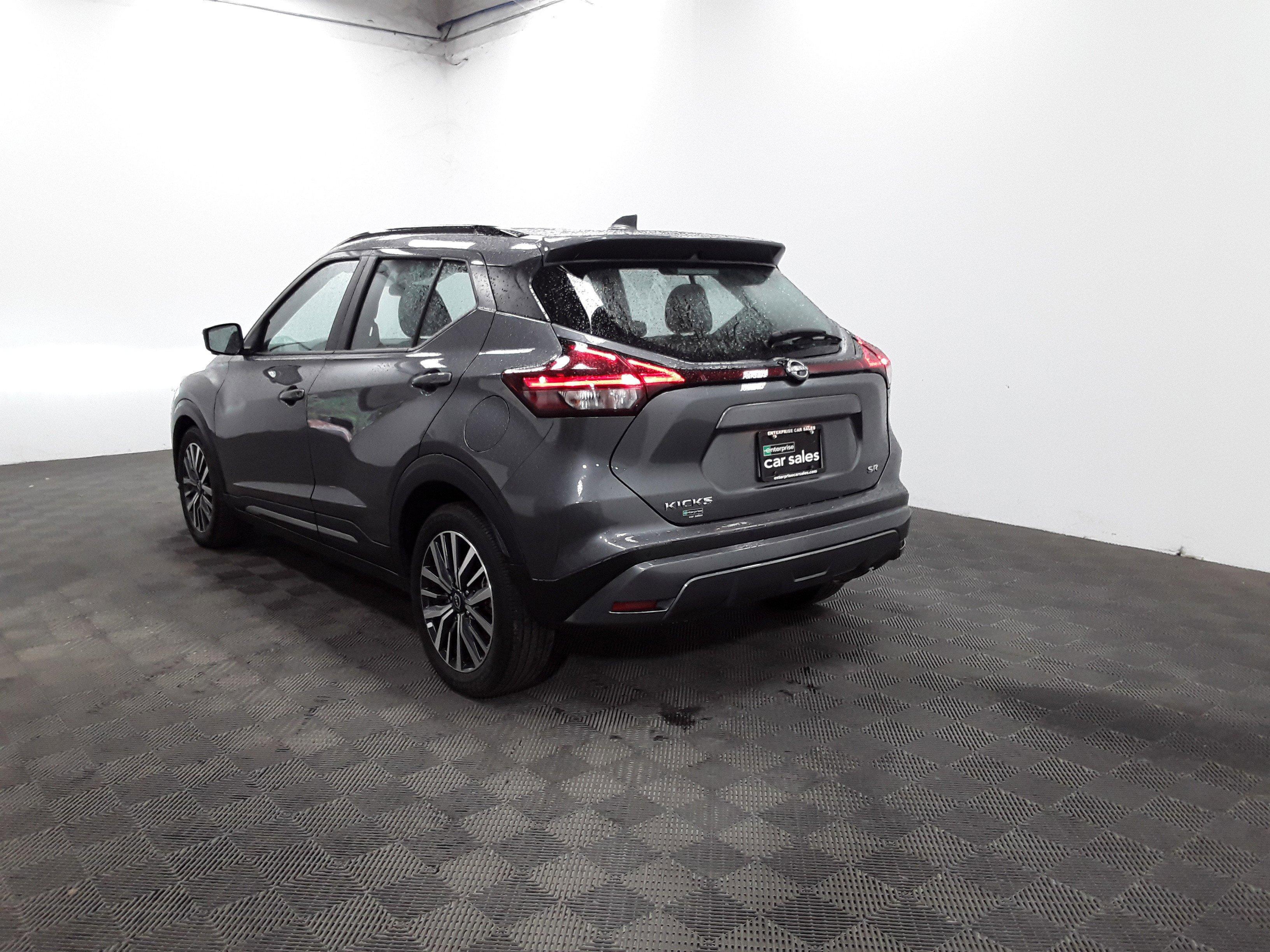 Nissan Kicks Sr Fwd - Thumbnail 4