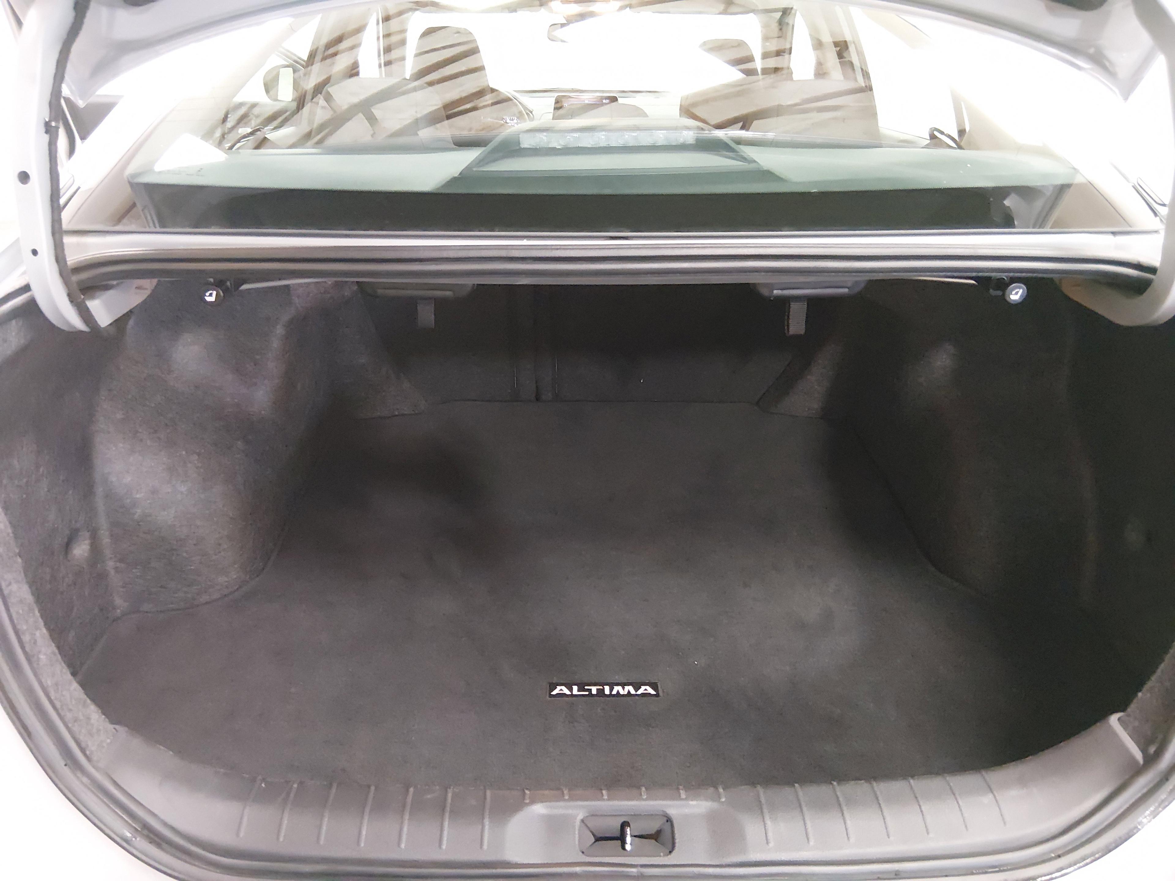 Nissan Altima 2.5 Sv Sedan - Thumbnail 11