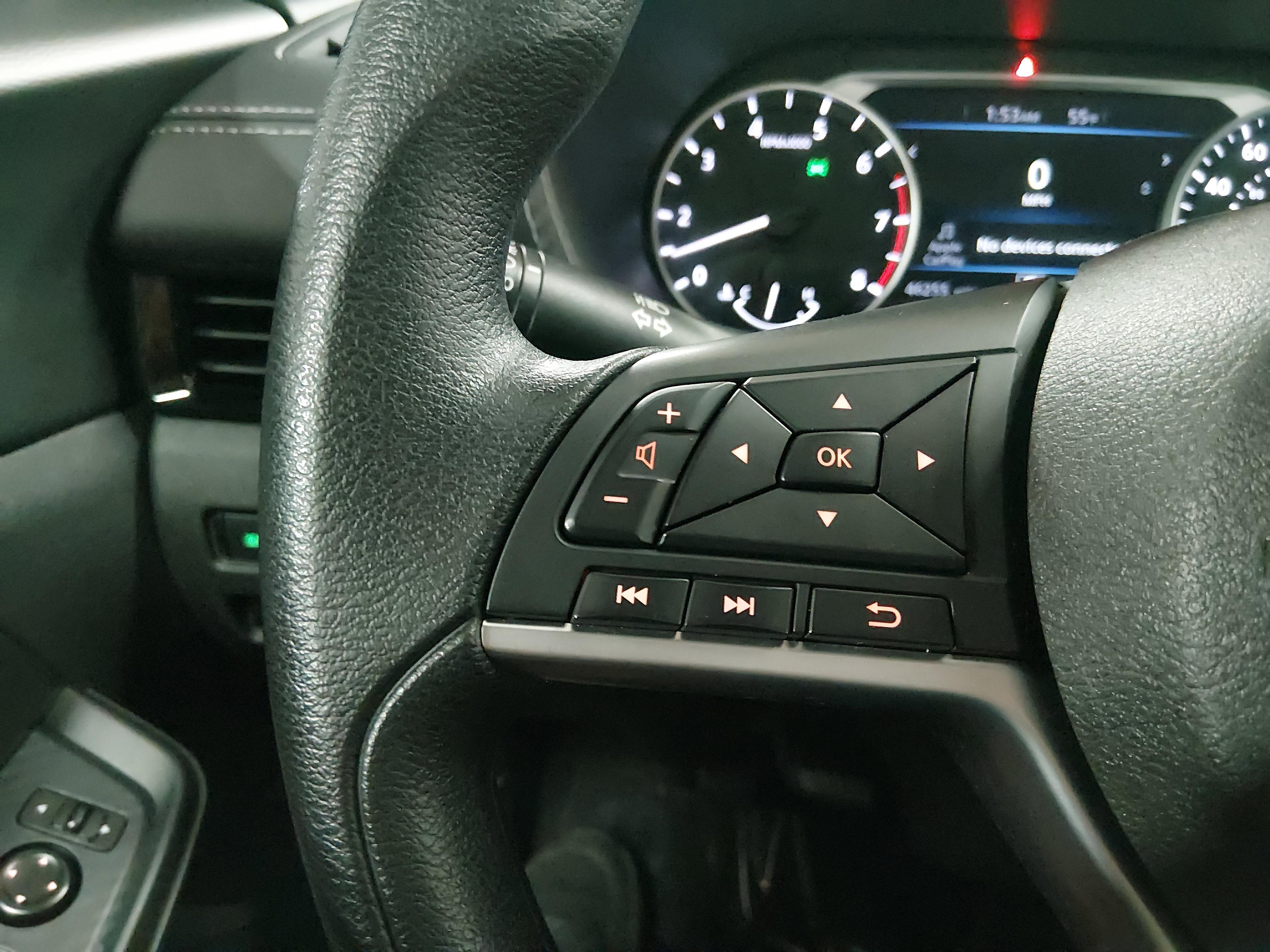 Nissan Sentra Sv Cvt - Thumbnail 12