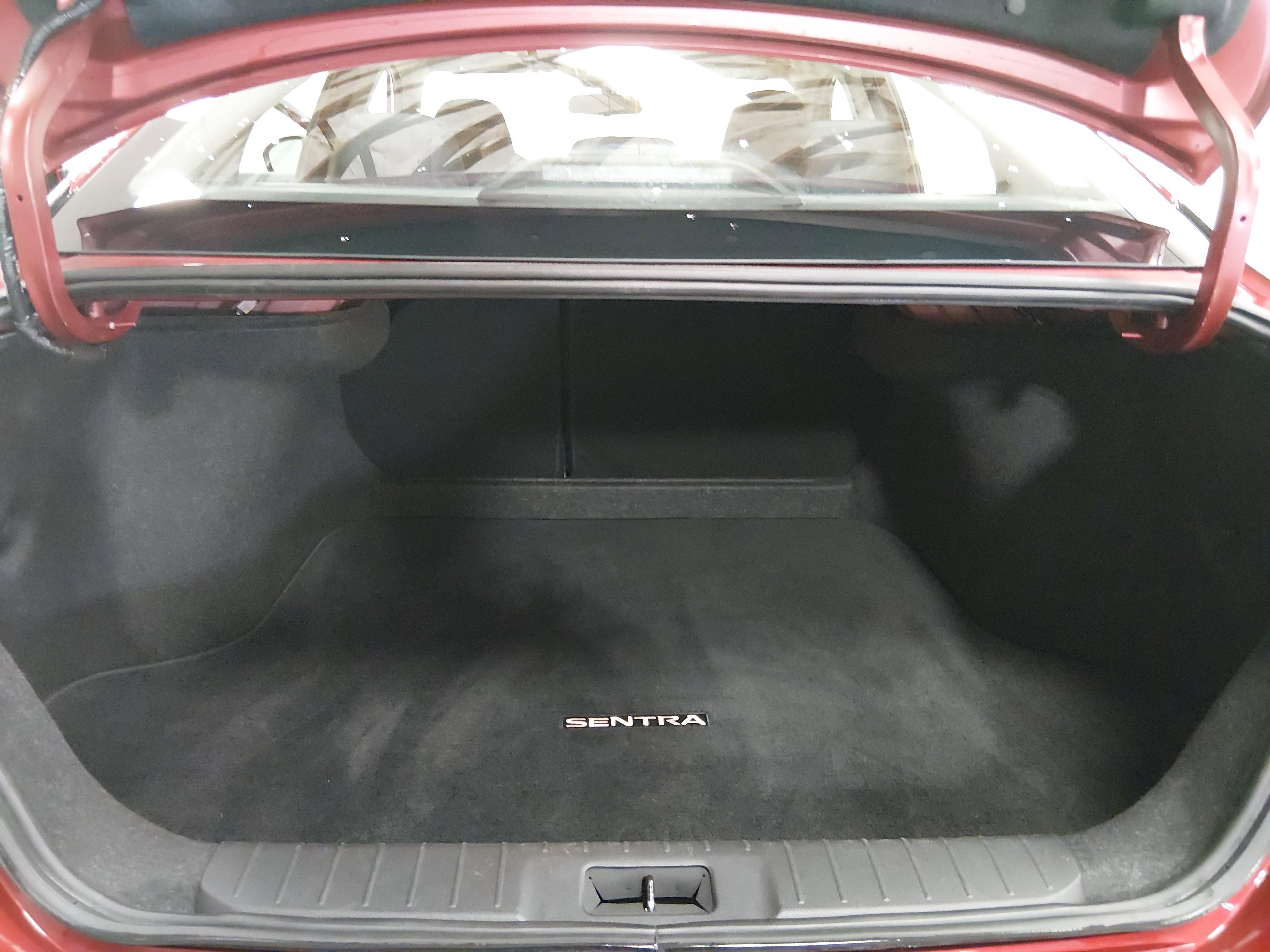 Nissan Sentra Sv Cvt - Thumbnail 11