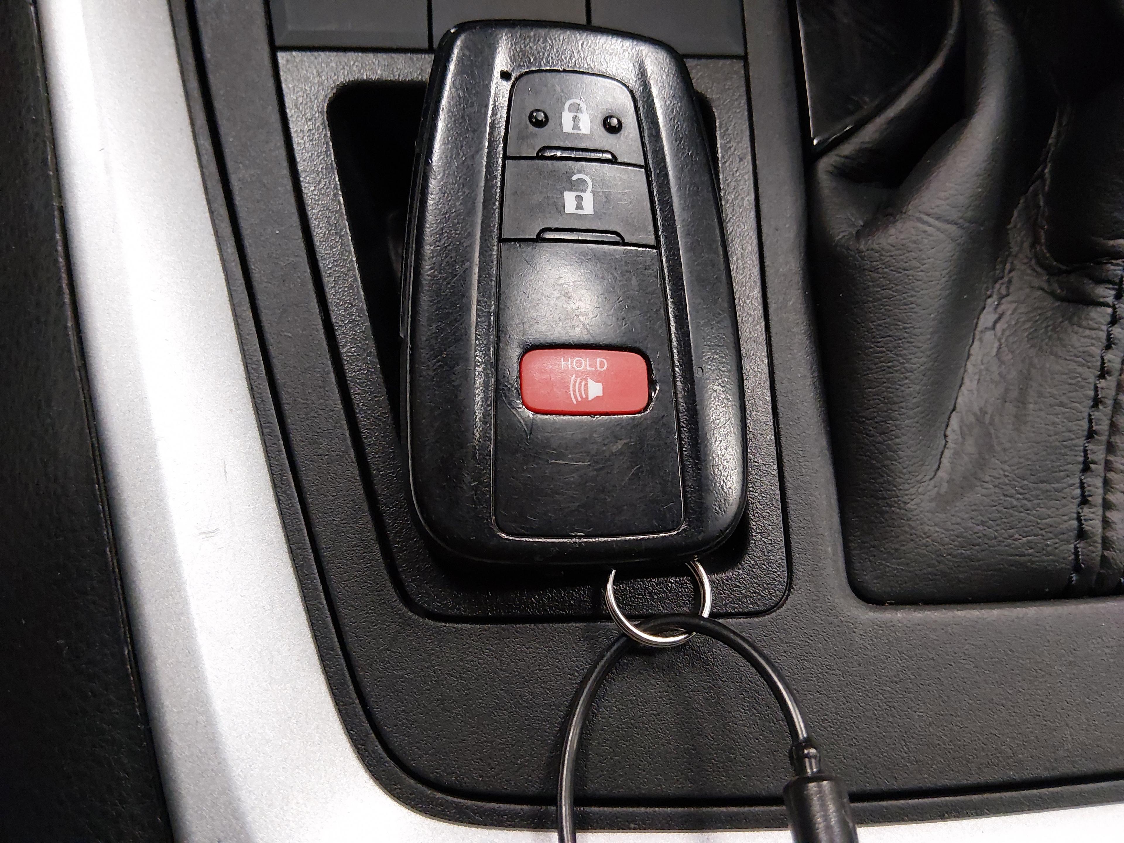 Toyota Rav4 Xle Fwd - Thumbnail 15