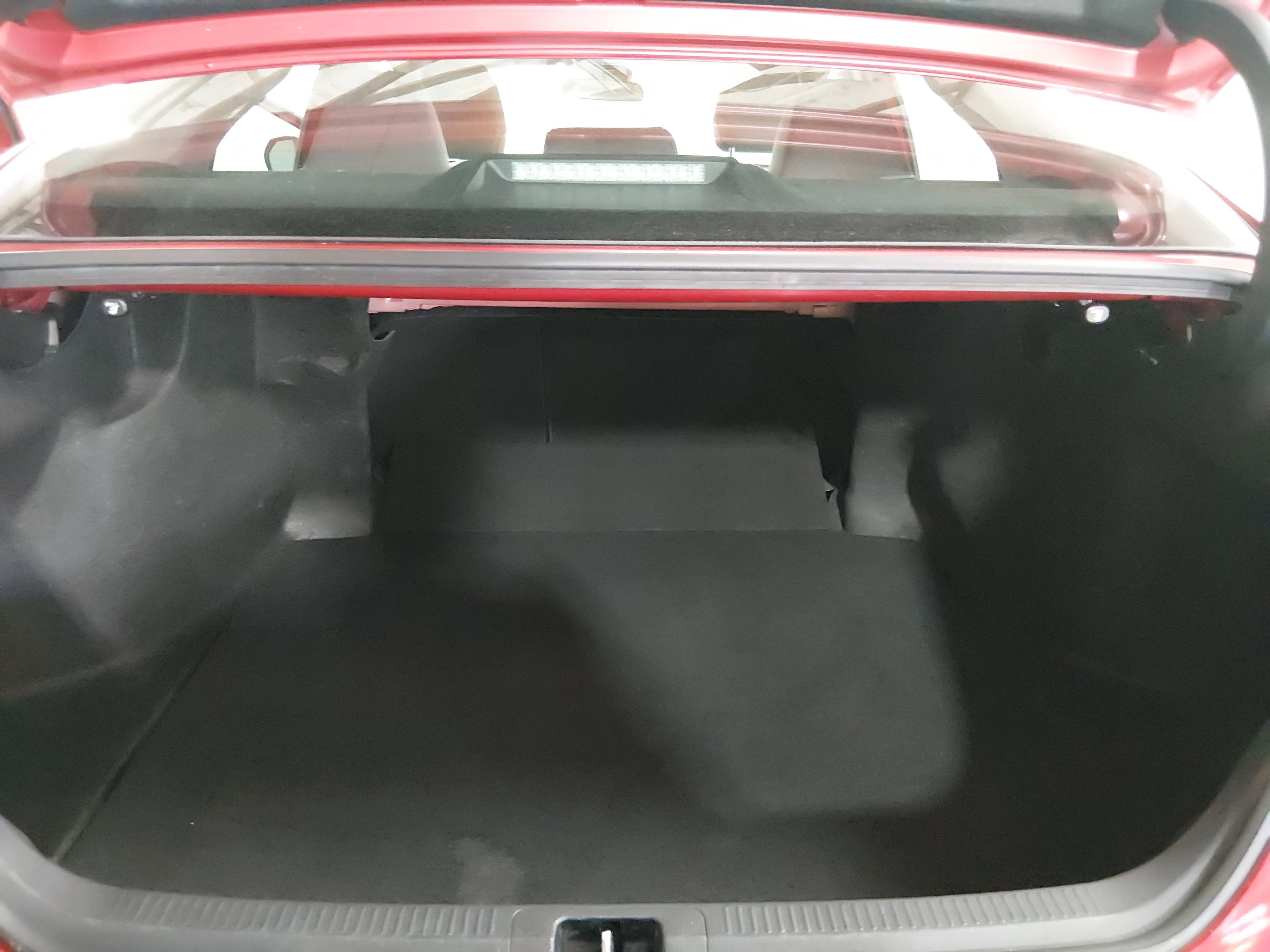 Toyota Camry Se Auto - Thumbnail 11