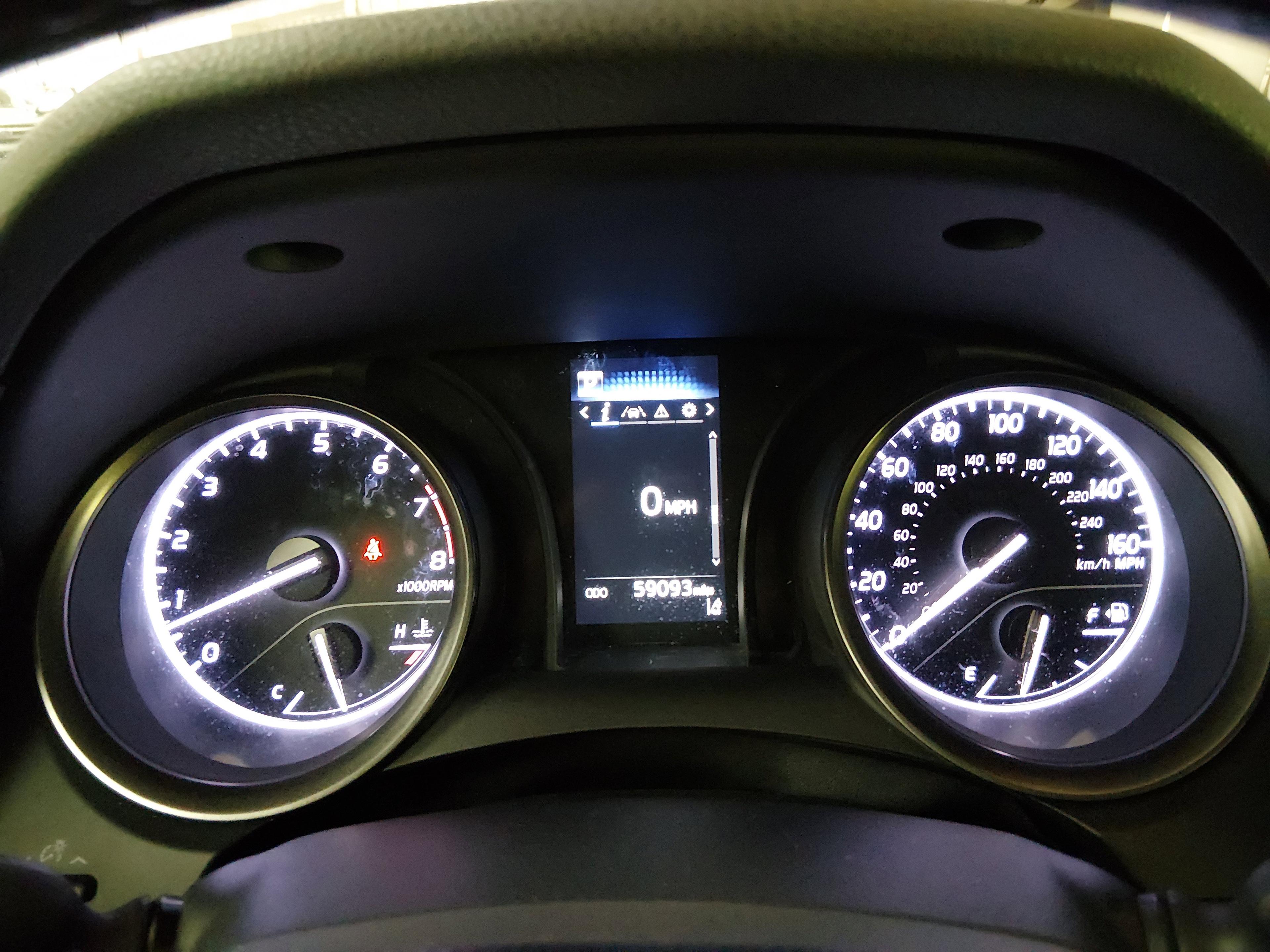 Toyota Camry Se Auto - Thumbnail 14