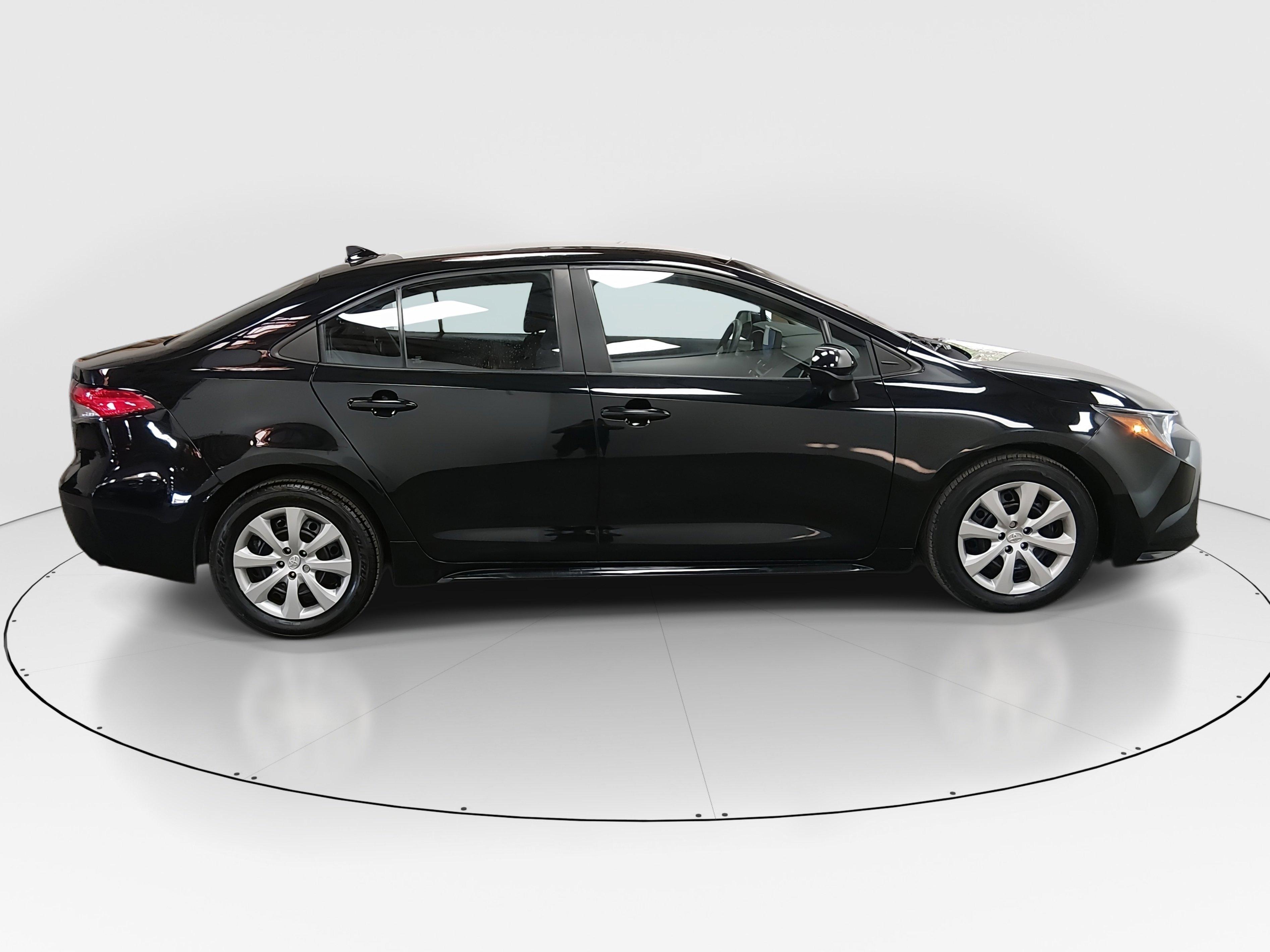 Toyota Corolla Le Cvt - Thumbnail 8