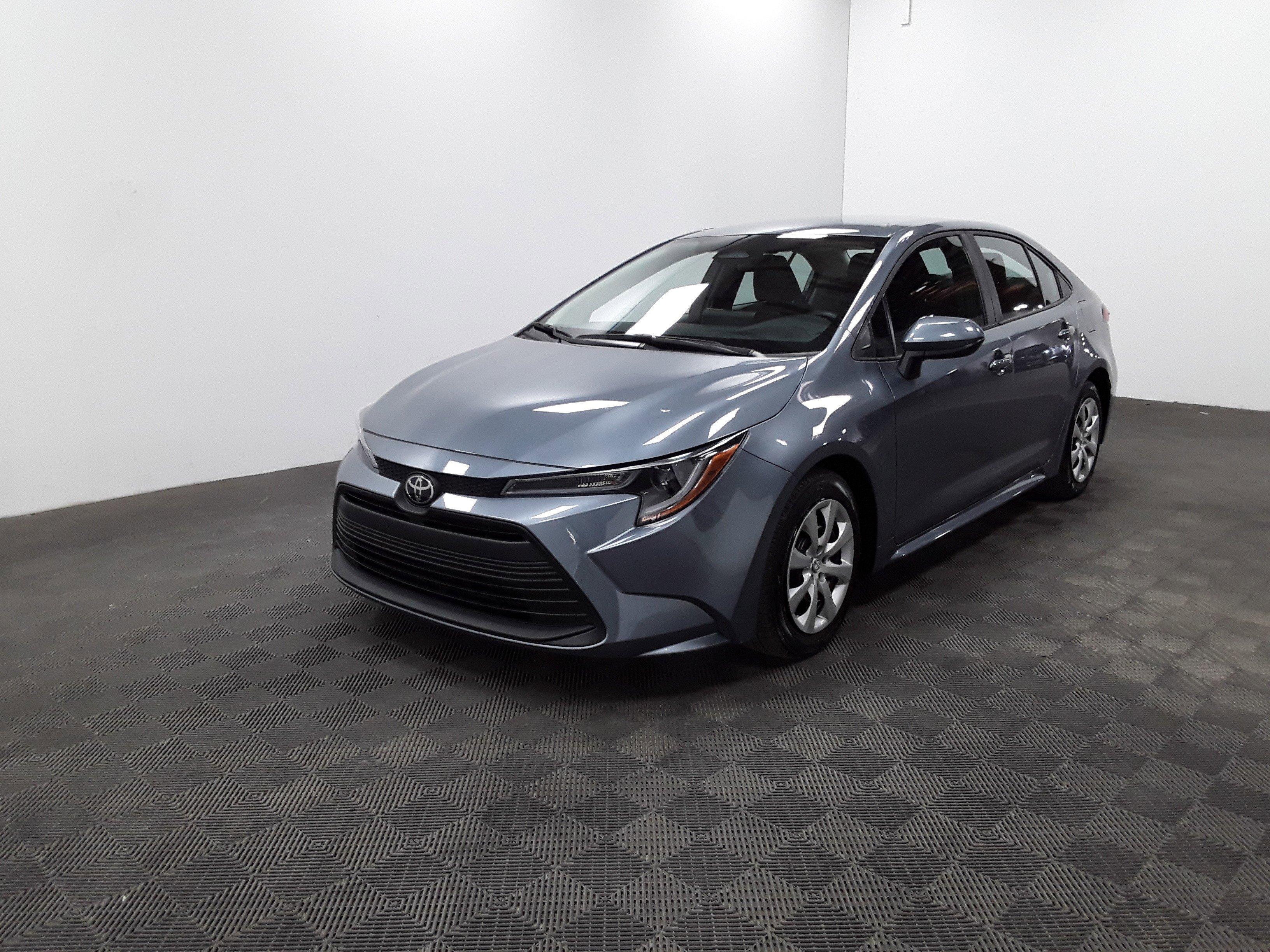 Toyota Corolla Le Cvt - Thumbnail 3